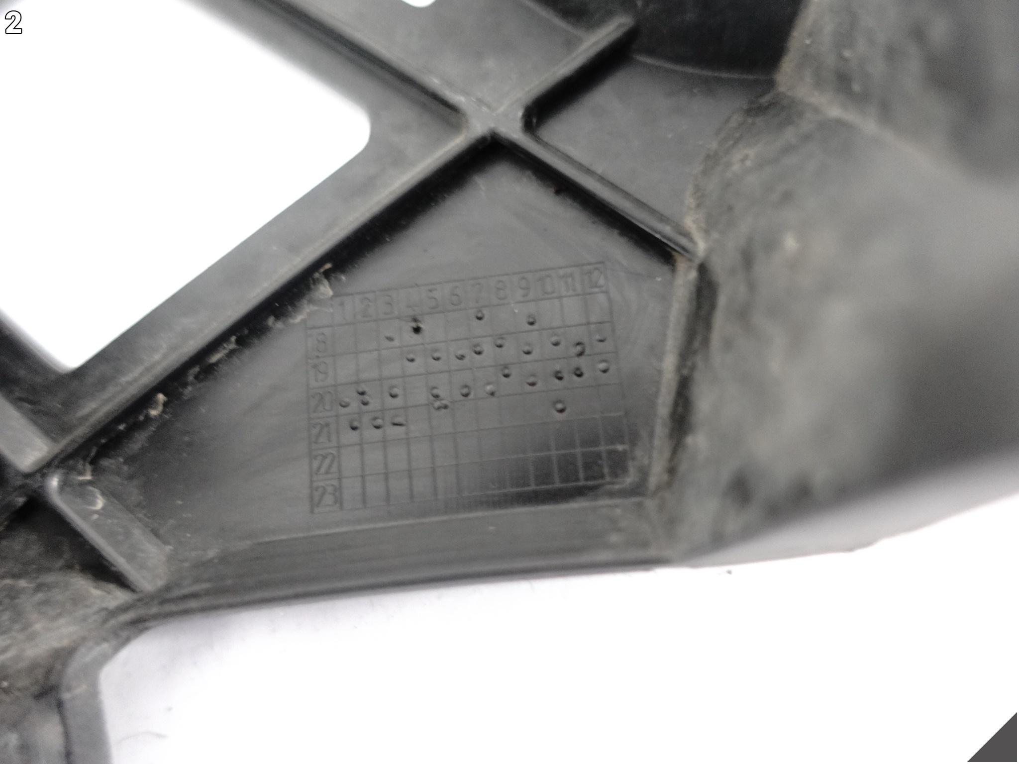 VW PASSAT B8 3G0 LIFT 19-23 R-LINE / GTE ZDERZAK ŚLIZG MOCOWANIE LEWE PRZÓD VW PASSAT B8 3G0 LIFT 19-23 R-LINE / GTE ZDERZAK ŚLIZG MOCOWANIE LEWE PRZÓD - obrazek 3