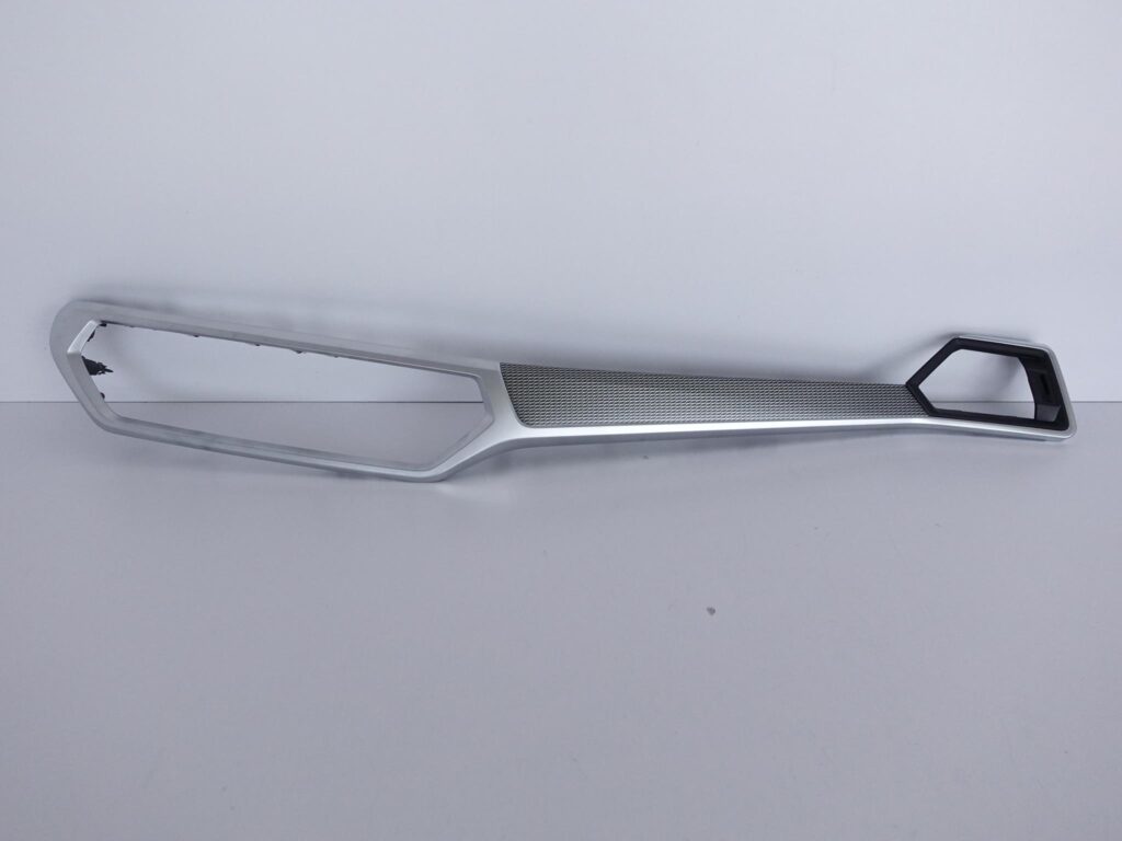 BMW 3 G20 G21 LISTWA DEKOR ALU TETRAGON AMBIENT BMW 3 G20 G21 LISTWA DEKOR ALU TETRAGON AMBIENT