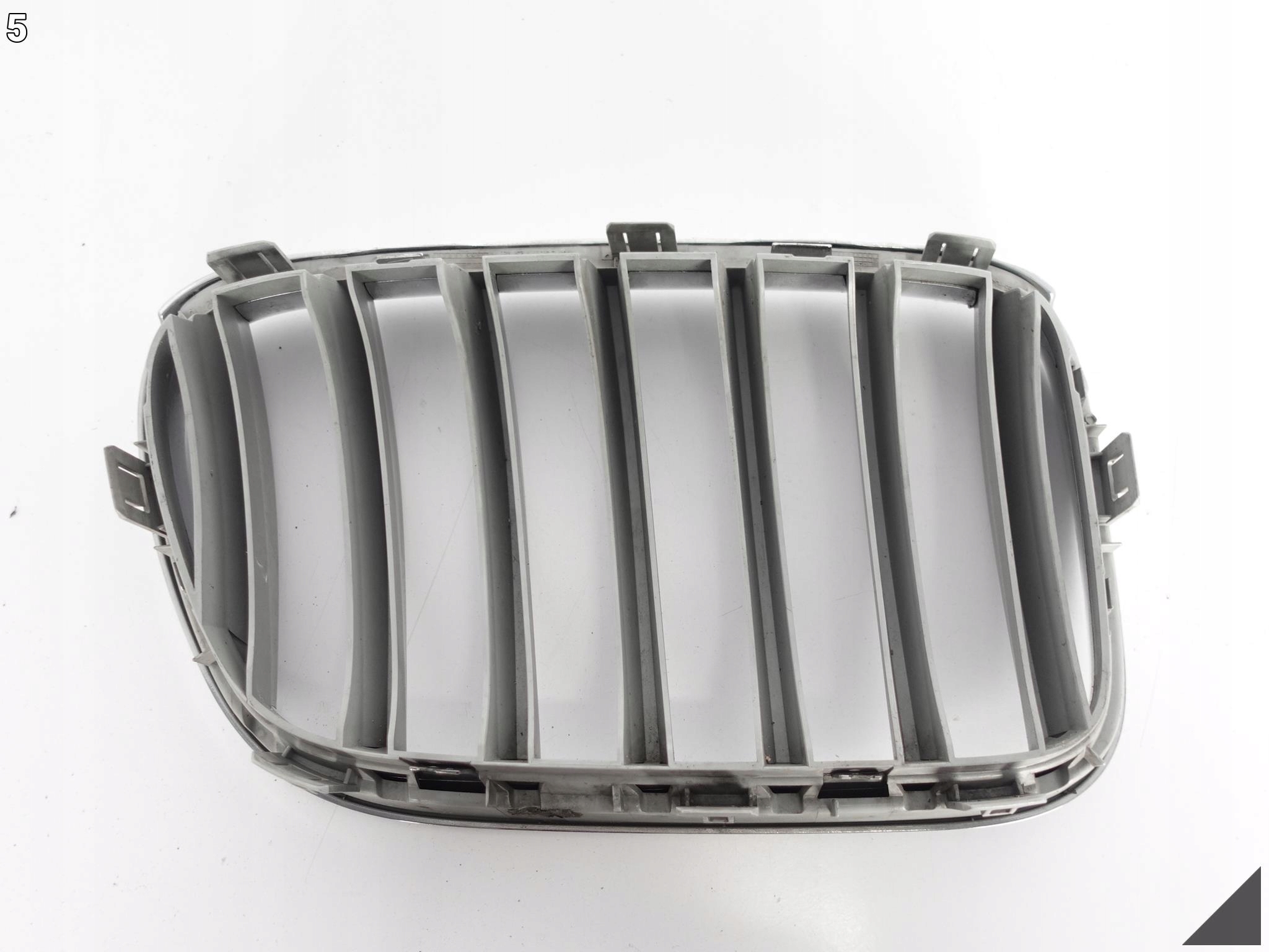 BMW X3 F25 10-14 GRILL ATRAPA NERKA LEWA PRZÓD BMW X3 F25 10-14 GRILL ATRAPA NERKA LEWA PRZÓD - obrazek 6
