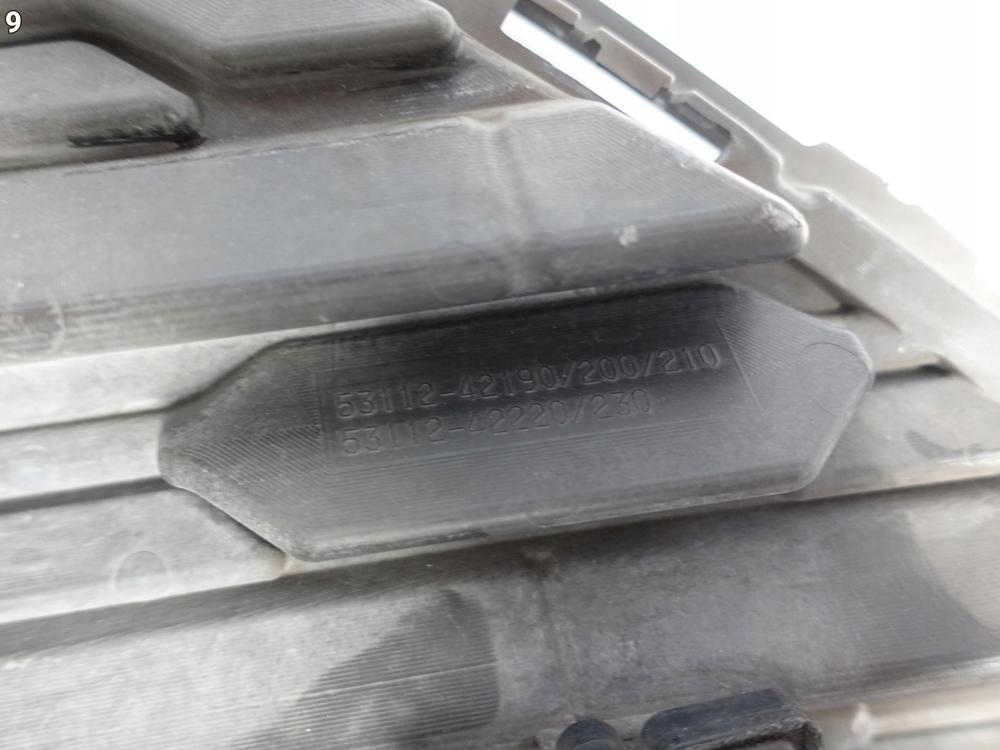 TOYOTA RAV4 V 5 19- GRILL ATRAPA KRATKA W ZDERZAK TOYOTA RAV4 V 5 19- GRILL ATRAPA KRATKA W ZDERZAK - obrazek 10