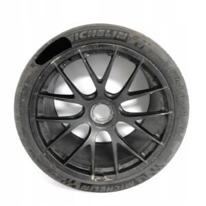 PORSCHE 991 GT3RS GT2RS GT3 GT2 RS FELGA MAGNEZOWA 12,5Jx21 ET48 USZKODZONA PORSCHE 991 GT3RS GT2RS GT3 GT2 RS FELGA MAGNEZOWA 12,5Jx21 ET48 USZKODZONA