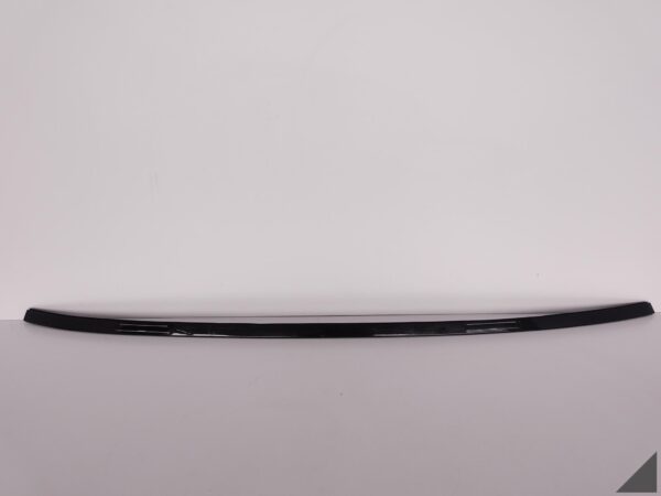 BMW 3 F30 11-18 LISTWA USZCZELKA DACHOWA PRAWA BMW 3 F30 11-18 LISTWA USZCZELKA DACHOWA PRAWA