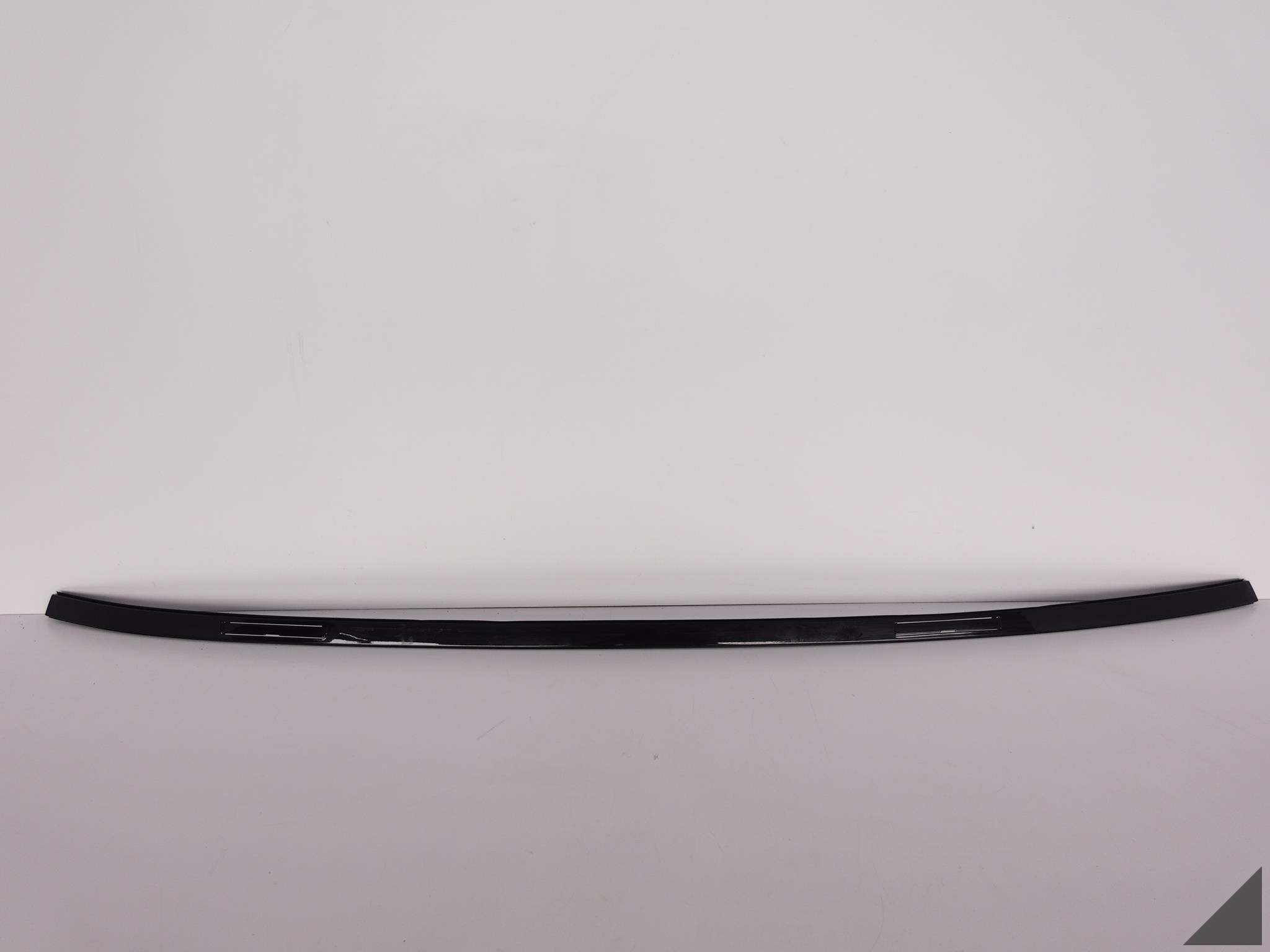 BMW 3 F30 11-18 LISTWA USZCZELKA DACHOWA PRAWA BMW 3 F30 11-18 LISTWA USZCZELKA DACHOWA PRAWA
