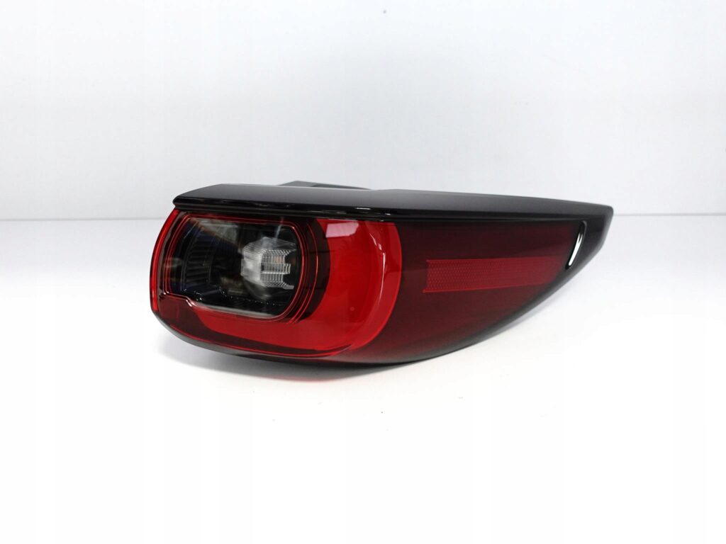 MAZDA CX5 CX-5 II LIFT 22- LAMPA LED PRAWA TYŁ EU