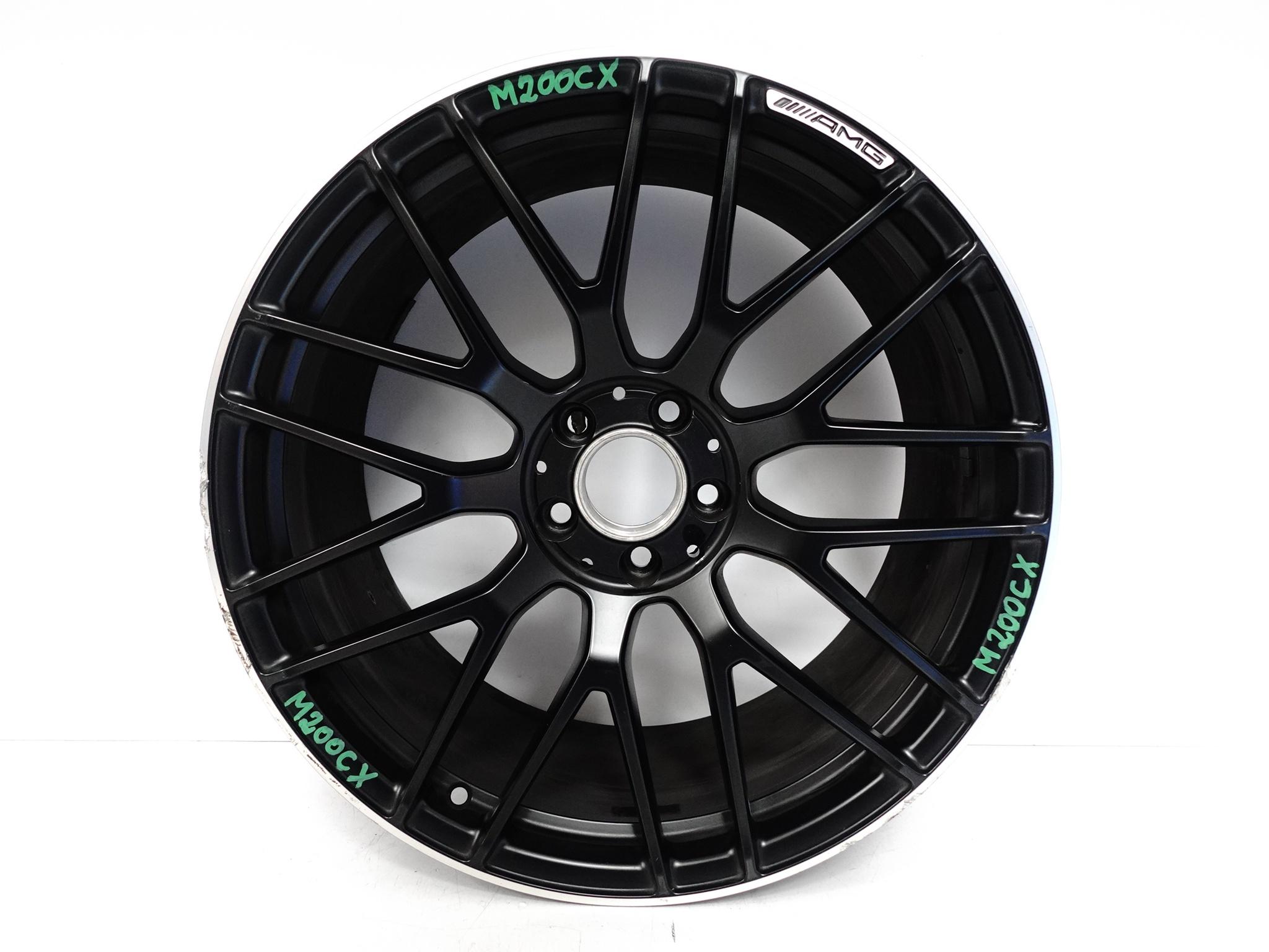 MERCEDES C-KLASA W205 C63 63 AMG FELGA 10,5JX20 ET57 5×112 TYŁ MERCEDES C-KLASA W205 C63 63 AMG FELGA 10,5JX20 ET57 5x112 TYŁ