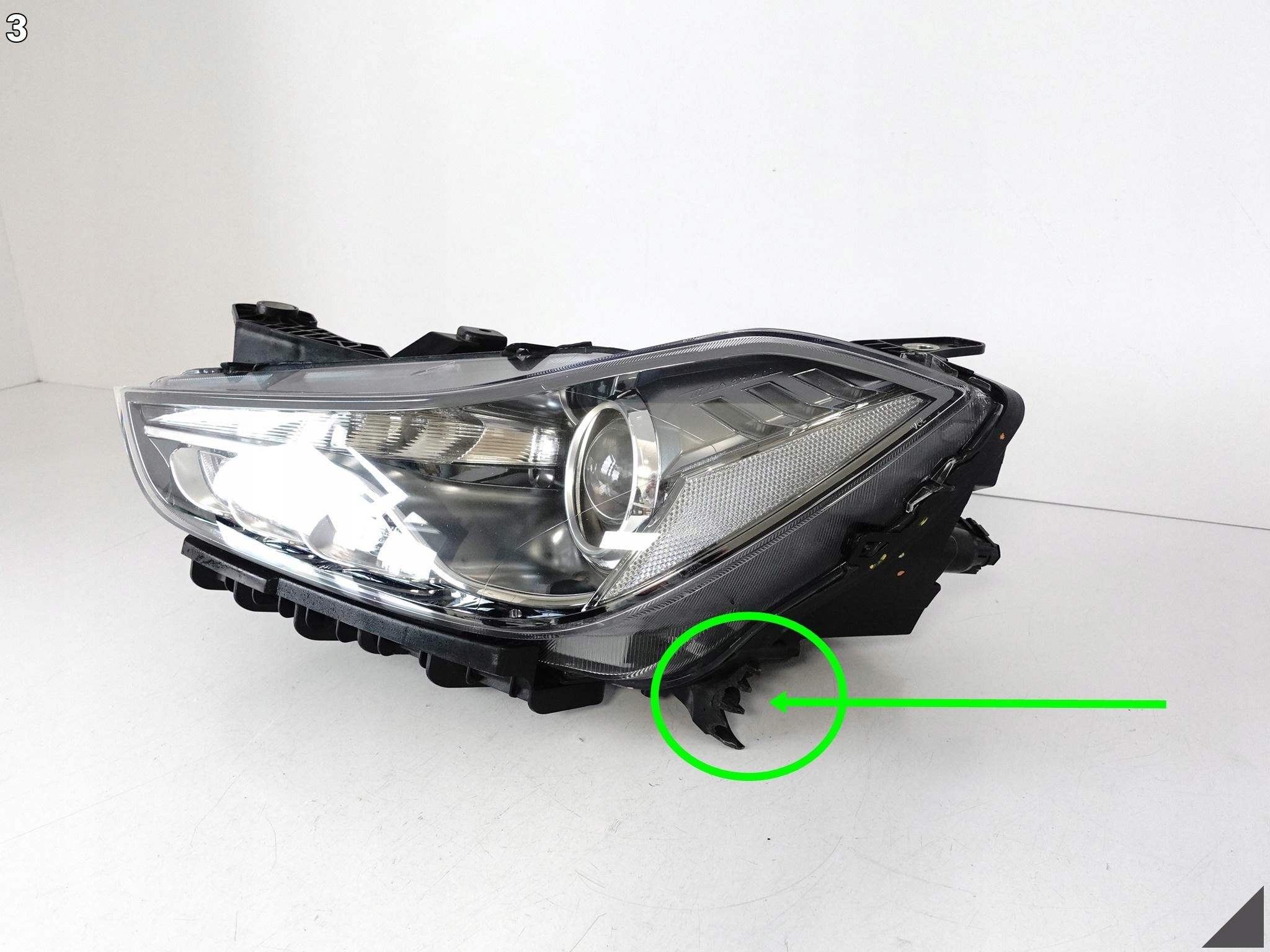 MASERATI GHIBLI M157 13-17 LAMPA XENON + LED SKRĘTNY LEWA PRZÓD EUROPA MASERATI GHIBLI M157 13-17 LAMPA XENON + LED SKRĘTNY LEWA PRZÓD EUROPA - obrazek 4