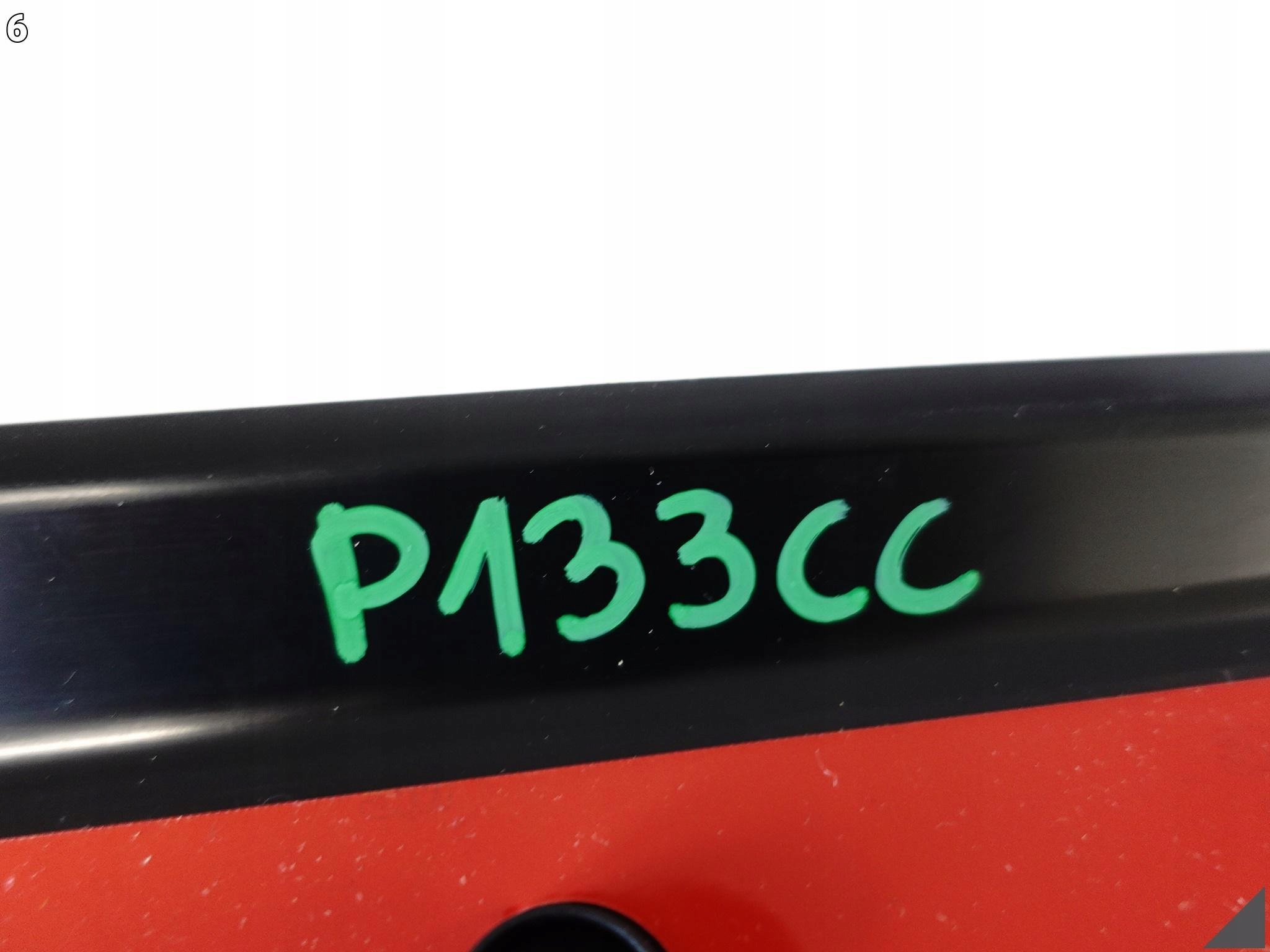 PORSCHE 911 992 CARRERA 4 GTS 19- LISTWA NA PRÓG NAKŁADKA OZDOBNA LEWA PORSCHE 911 992 CARRERA 4 GTS 19- LISTWA NA PRÓG NAKŁADKA OZDOBNA LEWA - obrazek 7