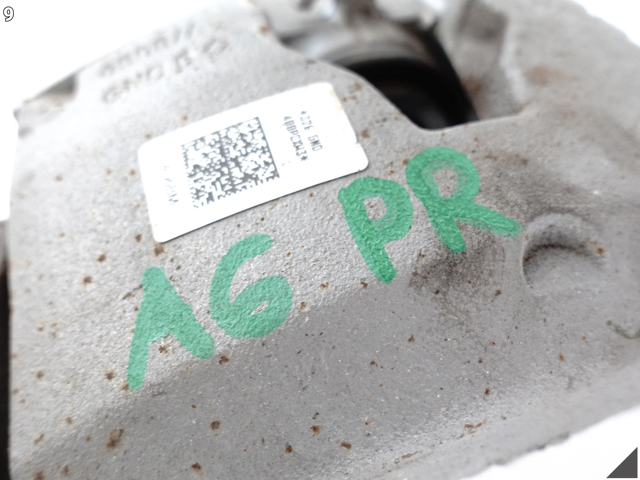 AUDI A6 S6 4G0 C7 LIFT 14-18 ZACISK HAMULCOWY PRAWY PRZÓD 36 KM AUDI A6 S6 4G0 C7 LIFT 14-18 ZACISK HAMULCOWY PRAWY PRZÓD 36 KM - obrazek 10