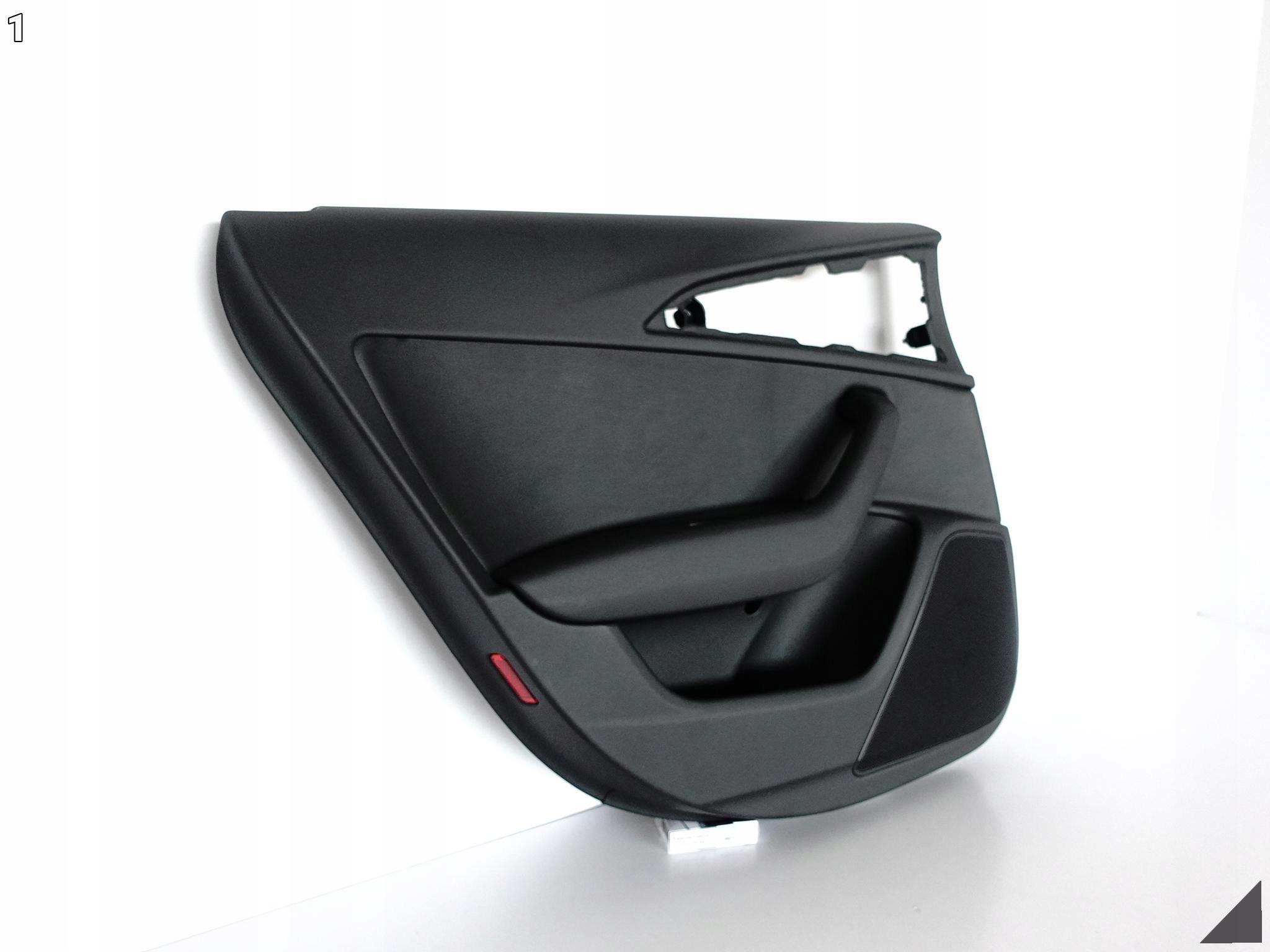 AUDI A6 S6 4G0 C7 14-18 LIFT TAPICERKA BOCZEK DRZWI LEWA TYŁ AUDI A6 S6 4G0 C7 14-18 LIFT TAPICERKA BOCZEK DRZWI LEWA TYŁ - obrazek 2