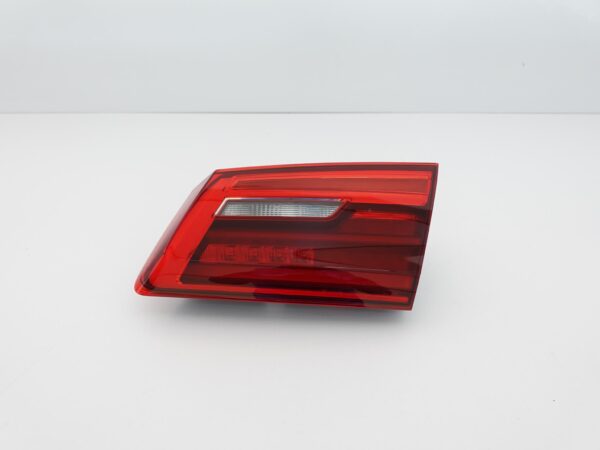BMW 5 G30 M5 F90 17-20 LAMPA PRAWA TYŁ KLAPĘ LED BMW 5 G30 M5 F90 17-20 LAMPA PRAWA TYŁ KLAPĘ LED