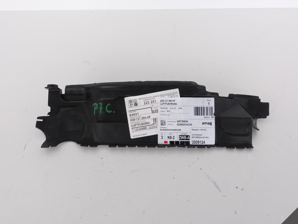 AUDI RS6 C7 RS7 4G WLOT KIEROWNICA POWIETRZA PRAWA