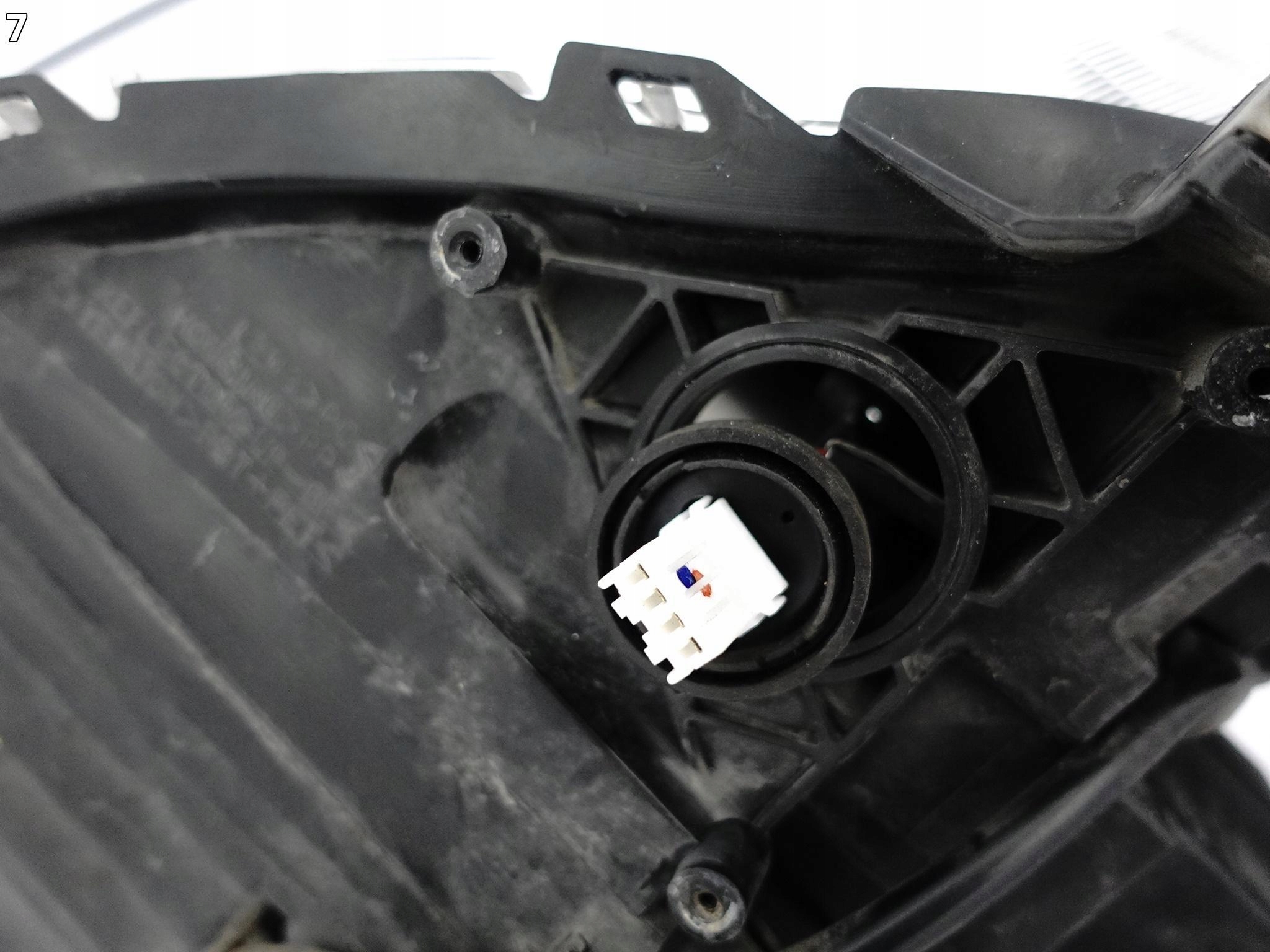 MAZDA V 5 II SPORT PREMACY 07-10 LIFT LAMPA XENON LEWA PRZÓD EU MAZDA V 5 II SPORT PREMACY 07-10 LIFT LAMPA XENON LEWA PRZÓD EU - obrazek 8