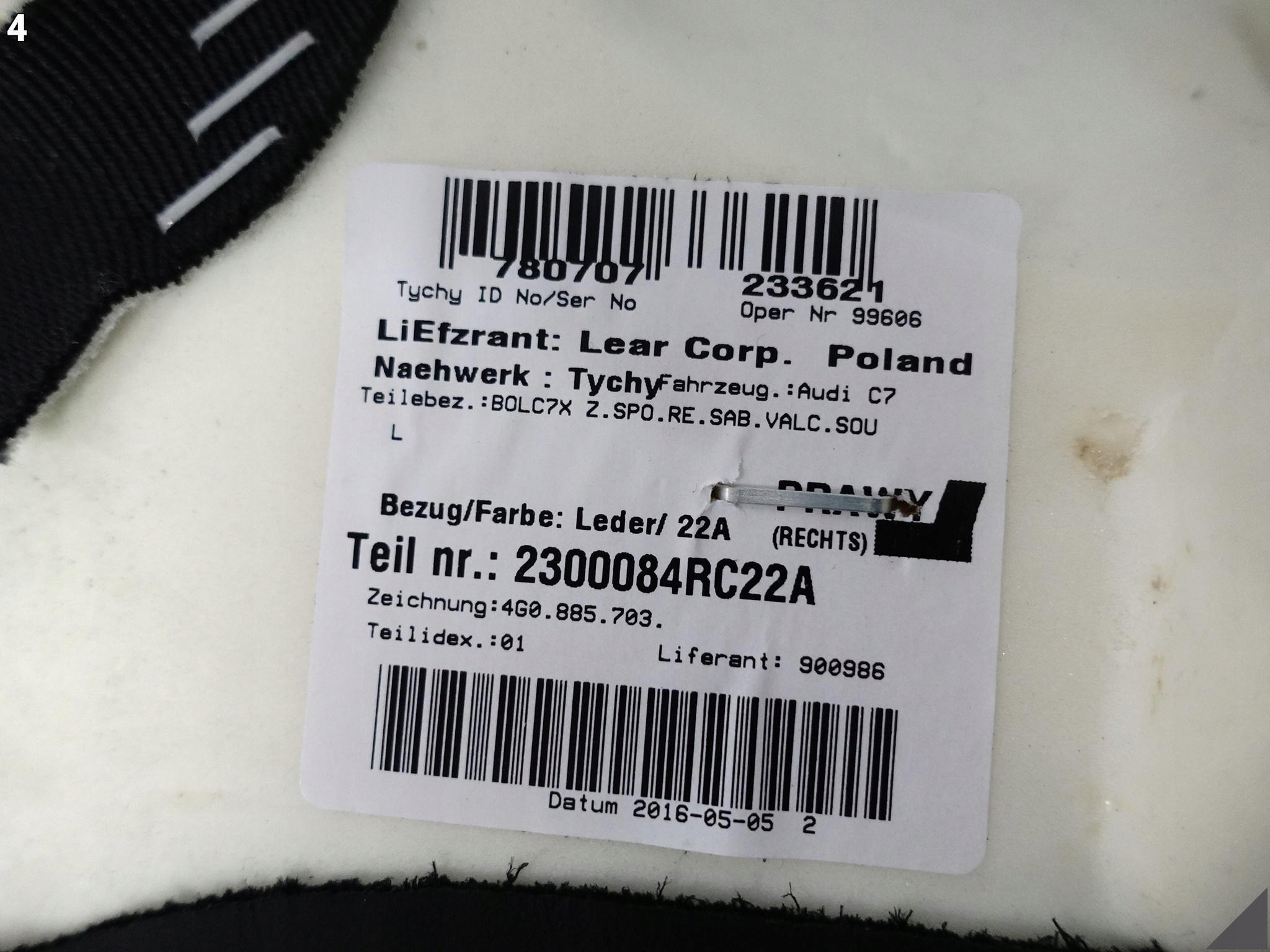 AUDI RS7 4G8 RS6 4G0 C7 10-18 BOCZEK OSŁONA TYLNEJ KANAPY PRAWY VALCONA 22A AUDI RS7 4G8 RS6 4G0 C7 10-18 BOCZEK OSŁONA TYLNEJ KANAPY PRAWY VALCONA 22A - obrazek 5