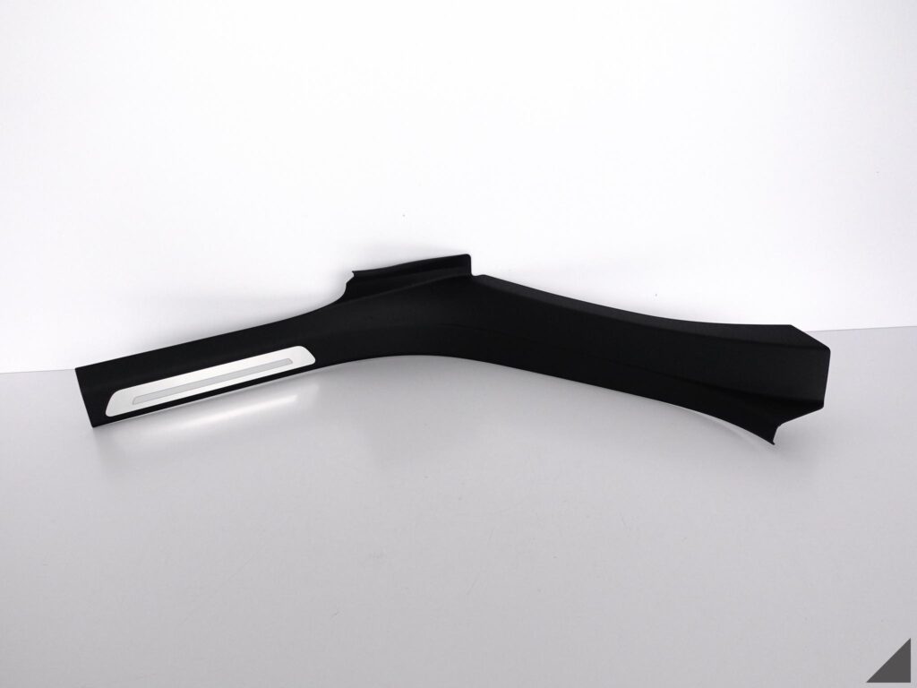 AUDI A8 4H0 4H4 D4 LIFT 09-17 POSZYCIE LEWEGO SŁUPKA C PROGU LED LONG 6PS