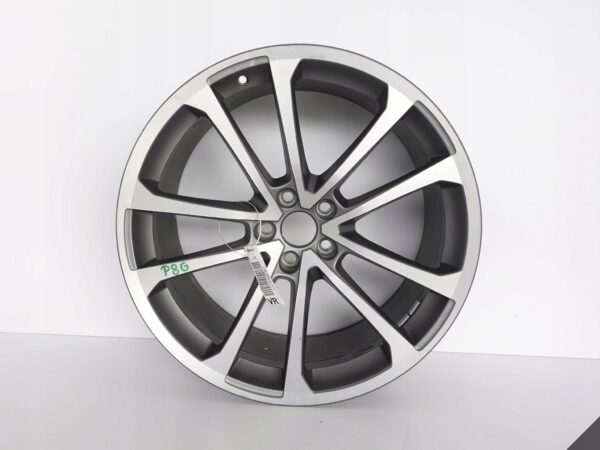 AUDI S8 A8 4N0 D5 S-LINE SPORT FELGA 9JX21 ET37 AUDI S8 A8 4N0 D5 S-LINE SPORT FELGA 9JX21 ET37