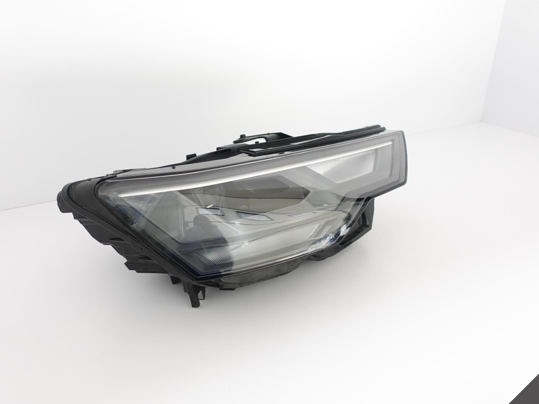 AUDI A6 C8 4K0 18- LAMPA+MODUŁ FULL LED B.ŁADNA R AUDI A6 C8 4K0 18- LAMPA+MODUŁ FULL LED B.ŁADNA R - obrazek 2