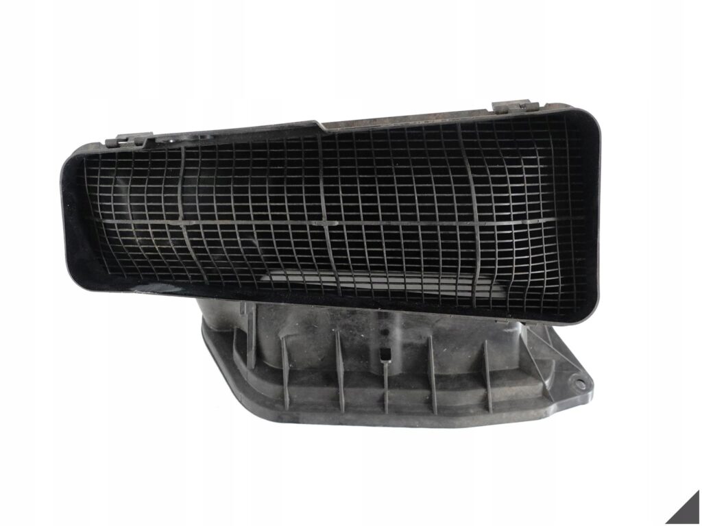AUDI A8 S8 4H0 D4 LIFT 09-17 WLOT DOLOT KANAŁ POWIETRZA PODSZYBIE AUDI A8 S8 4H0 D4 LIFT 09-17 WLOT DOLOT KANAŁ POWIETRZA PODSZYBIE