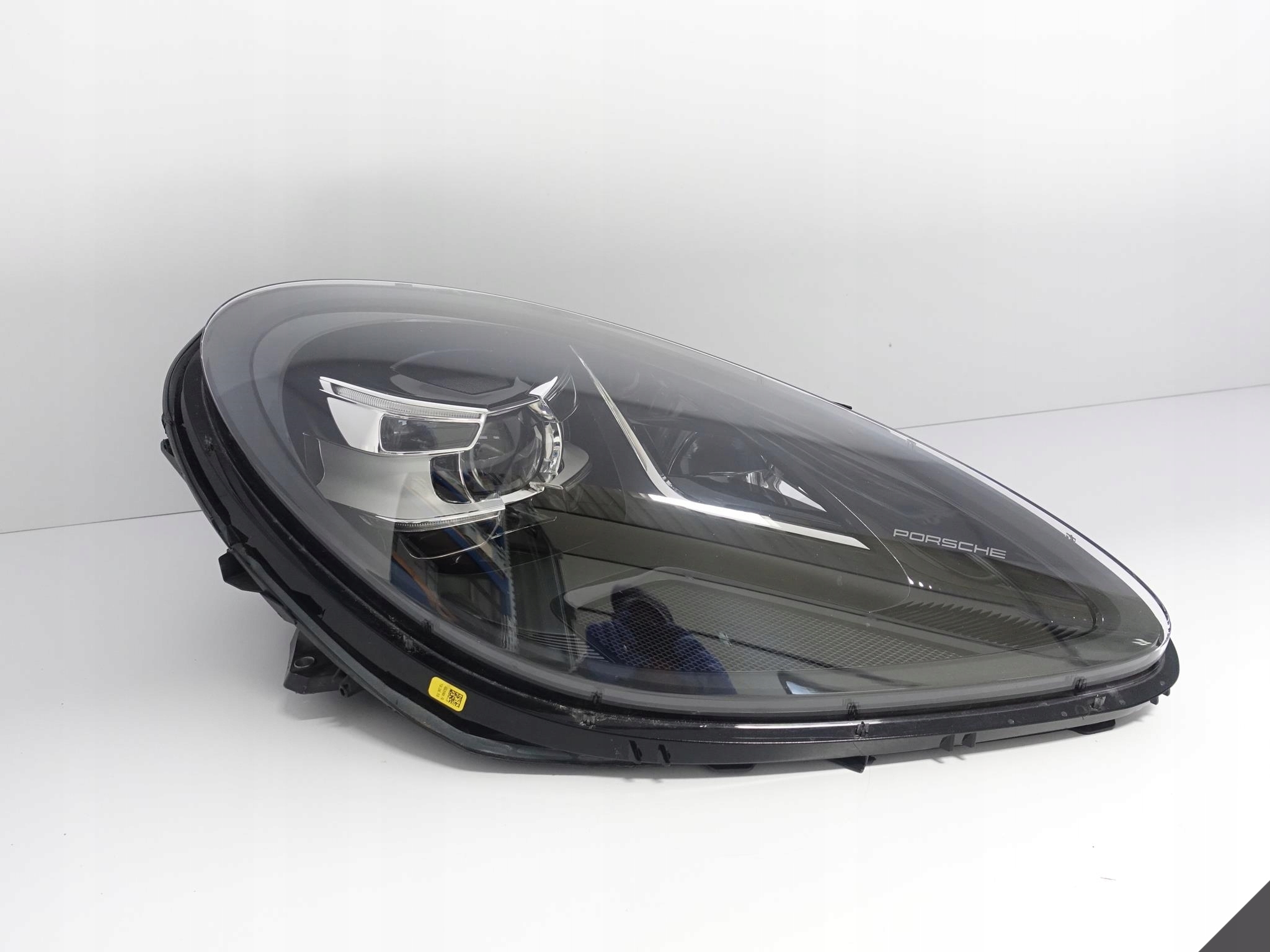 PORSCHE MACAN 95B LIFT 18- LAMPA PDLS FULL LED EU PORSCHE MACAN 95B LIFT 18- LAMPA PDLS FULL LED EU - obrazek 2