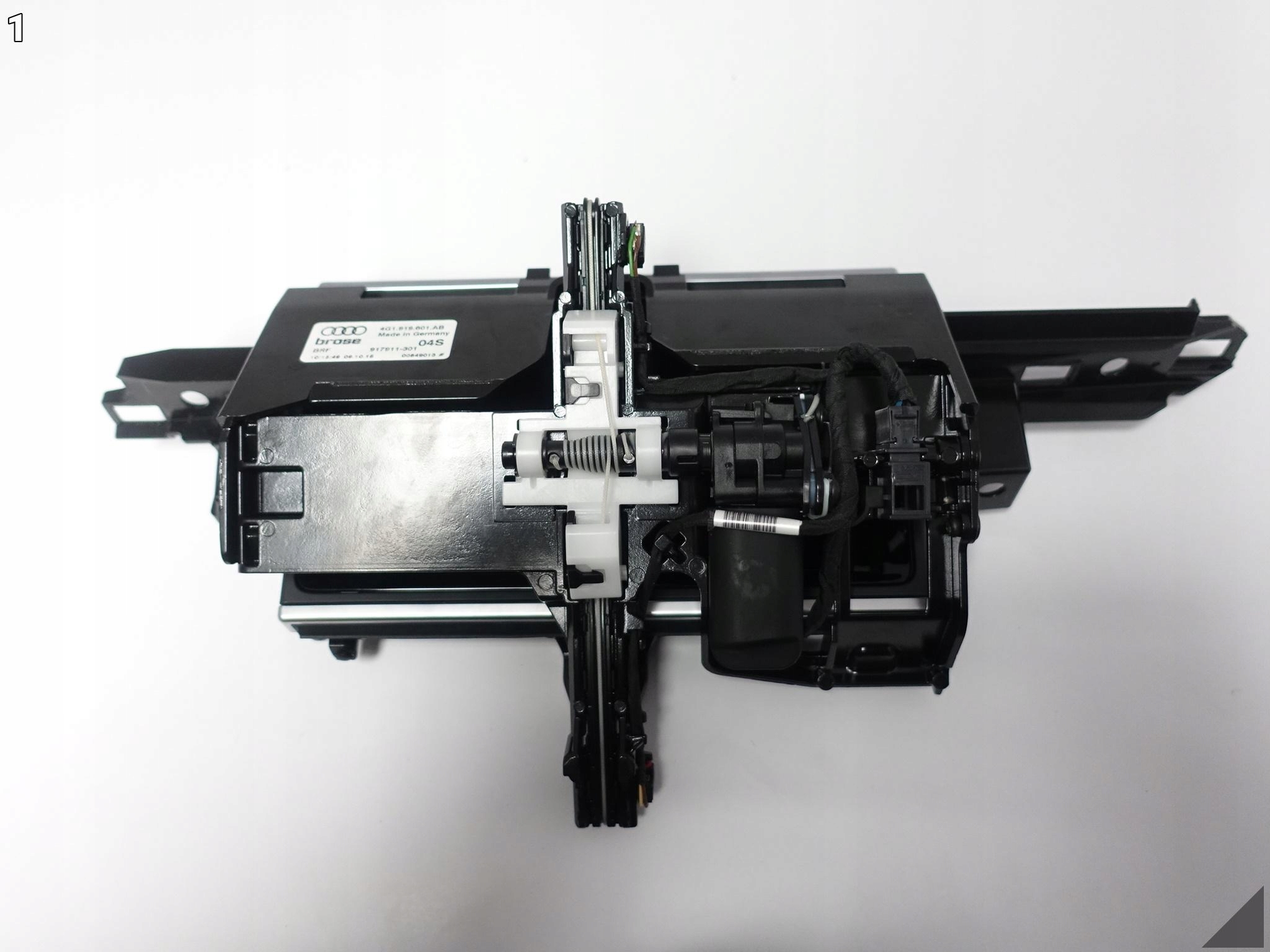 AUDI A7 A6 4G8 4G0 C7 LIFT 14-18 WINDA WYŚWIETLACZ NAWIGACJI 4G1919601AB AUDI A7 A6 4G8 4G0 C7 LIFT 14-18 WINDA WYŚWIETLACZ NAWIGACJI 4G1919601AB - obrazek 2