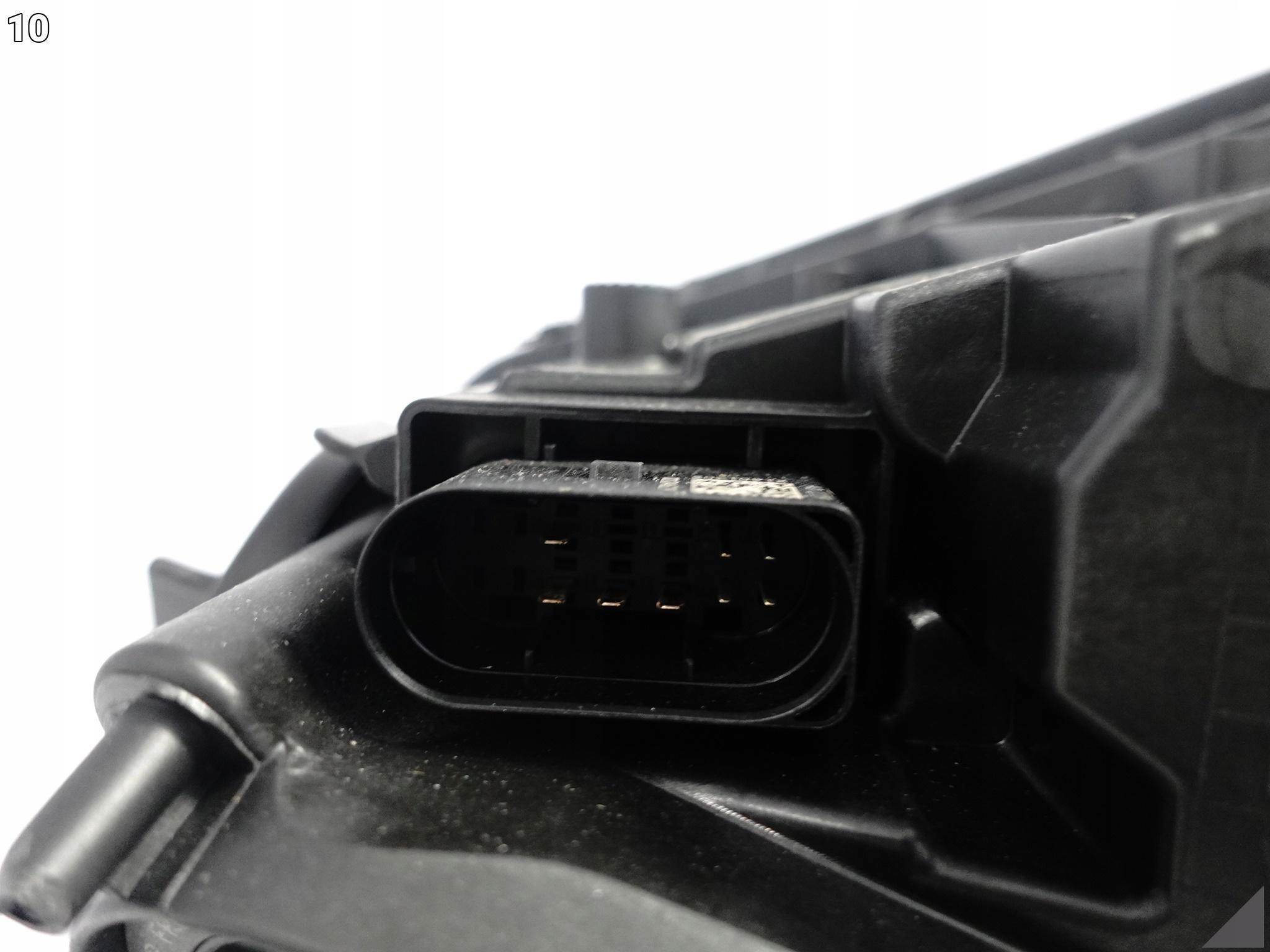 MERCEDES C-KLASA W205 S205 C205 LIFT 18-21 LAMPA FULL LED MULTIBEAM HELLA MERCEDES C-KLASA W205 S205 C205 LIFT 18-21 LAMPA FULL LED MULTIBEAM HELLA - obrazek 11