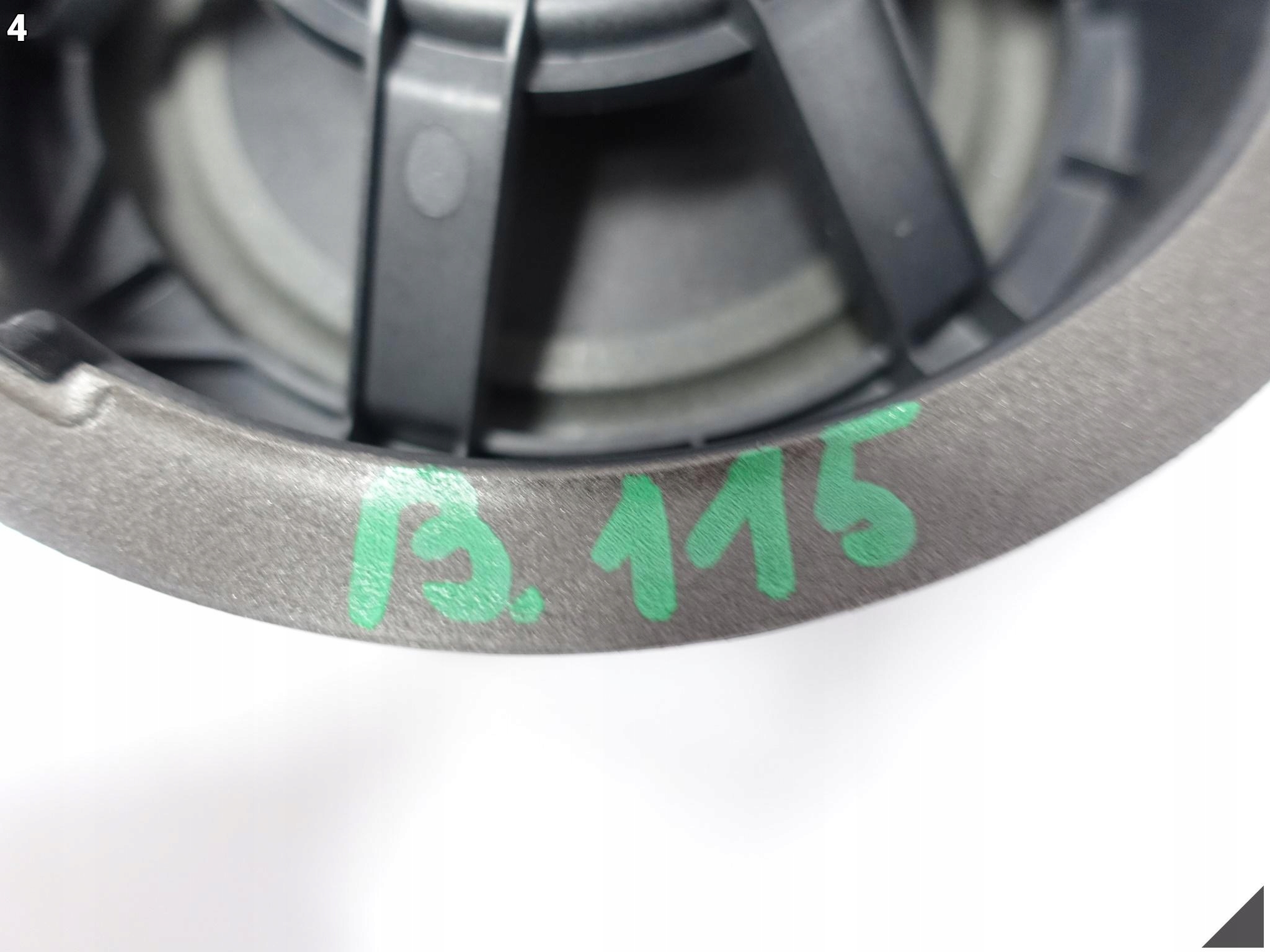 AUDI A7 S7 A6 S6 4G8 4G0 C7 LIFT 10-18 GŁOŚNIK ŚREDNIOTONOWY DRZWI TYŁ AUDI A7 S7 A6 S6 4G8 4G0 C7 LIFT 10-18 GŁOŚNIK ŚREDNIOTONOWY DRZWI TYŁ - obrazek 5
