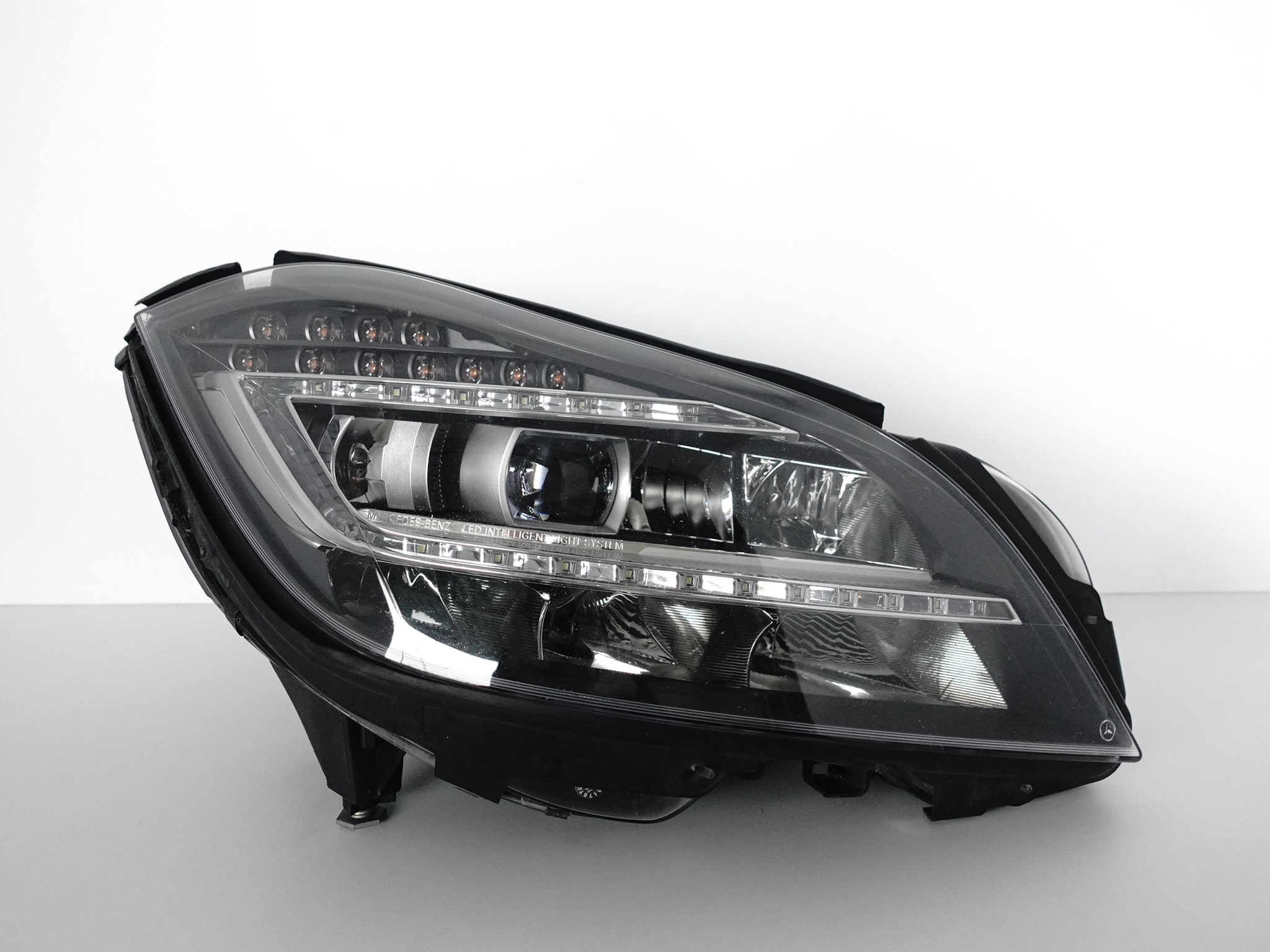 MERCEDES CLS II C218 X218 10-18 FULL LED ILS LAMPA PRAWA EU MERCEDES CLS II C218 X218 10-18 FULL LED ILS LAMPA PRAWA EU