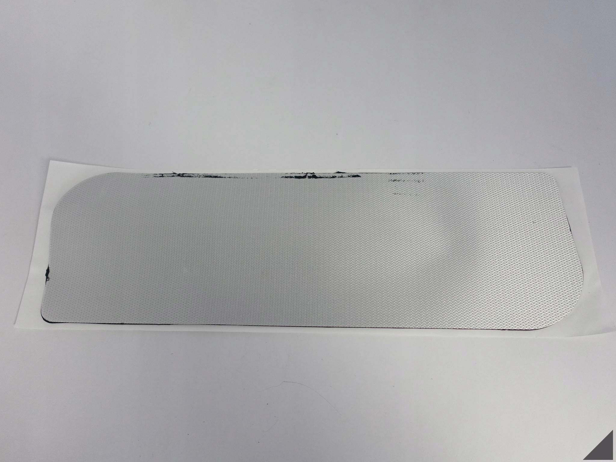AUDI A3 A4 A5 Q8 Q7 Q3 VW TOUAREG BENTLEY WYGŁUSZENIE DRZWI SAMOPRZYLEPNE AUDI A3 A4 A5 Q8 Q7 Q3 VW TOUAREG BENTLEY WYGŁUSZENIE DRZWI SAMOPRZYLEPNE