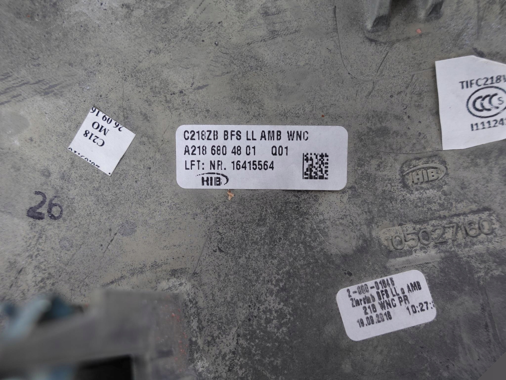 MERCEDES CLS 218 PANEL DEKOR KRATKI DREWNO ZEGAR MERCEDES CLS 218 PANEL DEKOR KRATKI DREWNO ZEGAR - obrazek 8