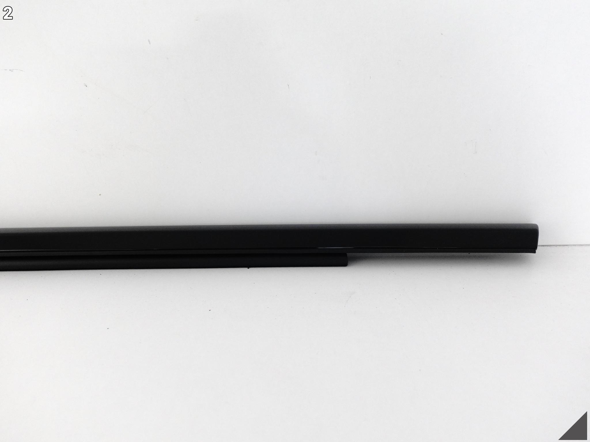 AUDI A3 S3 RS3 8Y0 20- LISTWA ZGARNIAJĄCA SZYBY PRAWA TYŁ 8Y0839476E T94 AUDI A3 S3 RS3 8Y0 20- LISTWA ZGARNIAJĄCA SZYBY PRAWA TYŁ 8Y0839476E T94 - obrazek 3