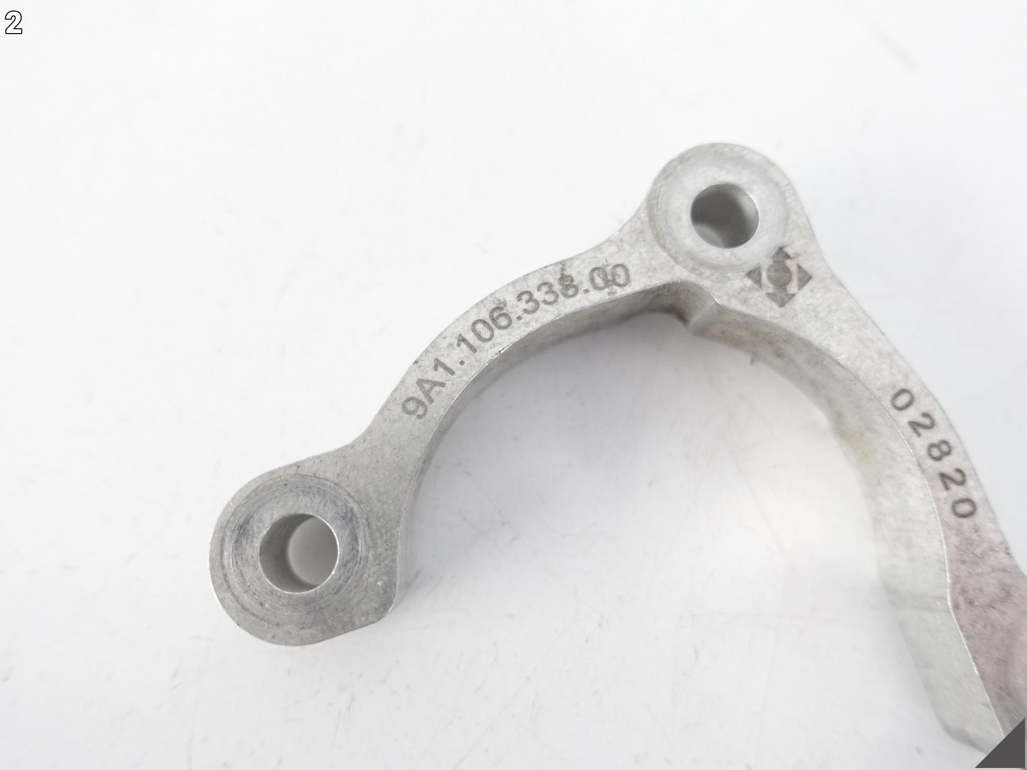 PORSCHE BOXSTER 981 12-16 UCHWYT MOCOWANIE TERMOSTATU PORSCHE BOXSTER 981 12-16 UCHWYT MOCOWANIE TERMOSTATU - obrazek 3