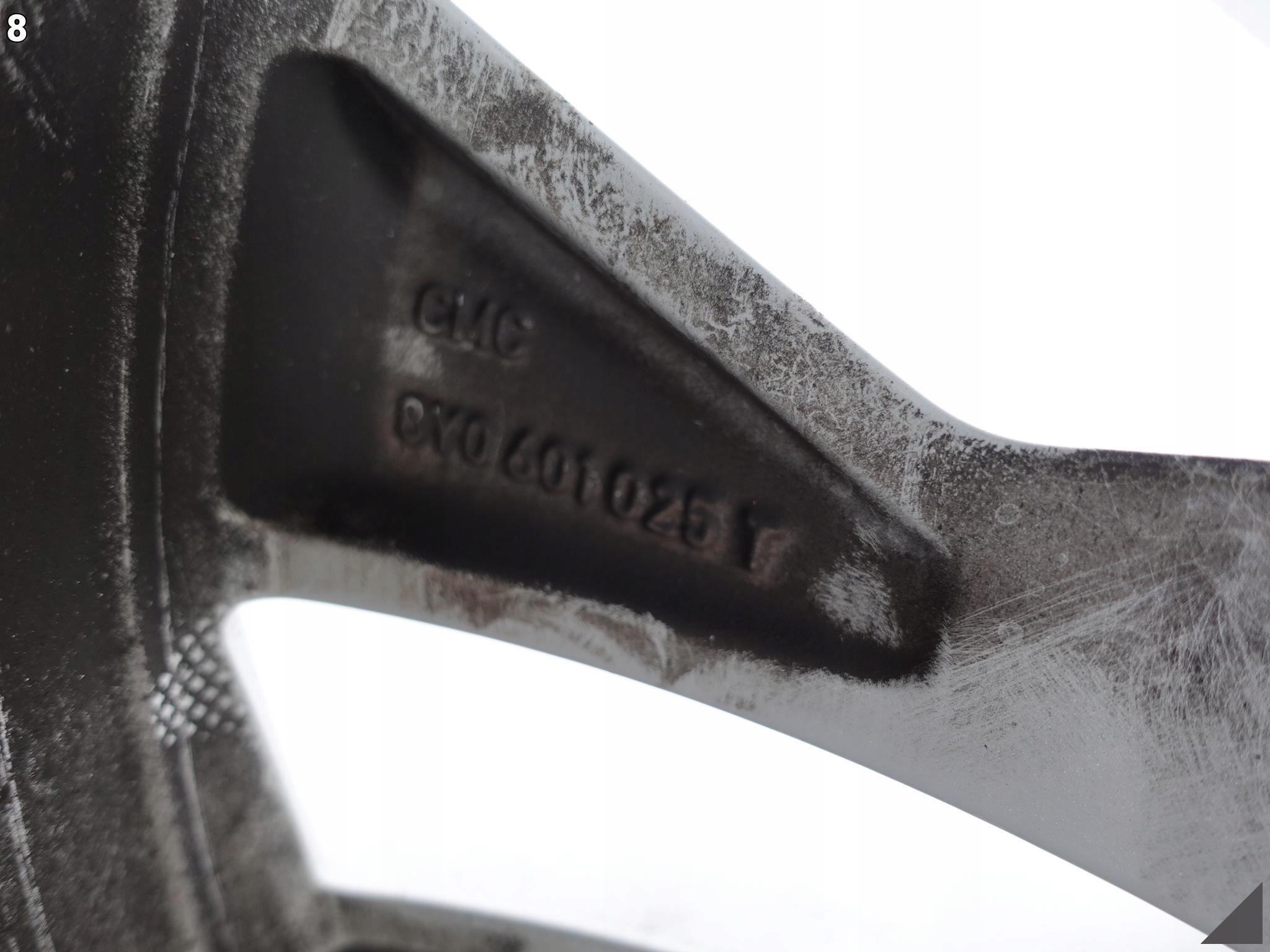 AUDI A3 8Y0 FELGA 7,5JX16 ET43 8Y0601025T 5X112 AUDI A3 8Y0 FELGA 7,5JX16 ET43 8Y0601025T 5X112 - obrazek 9