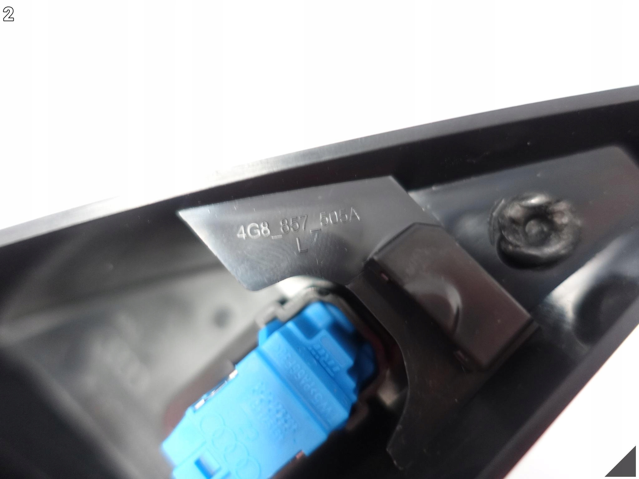 AUDI A7 S7 4G8 LIFT 10-18 OSŁONA LUSTERKA PRAWA PRZÓD ASYSYTENT ZMIANY PASA AUDI A7 S7 4G8 LIFT 10-18 OSŁONA LUSTERKA PRAWA PRZÓD ASYSYTENT ZMIANY PASA - obrazek 3