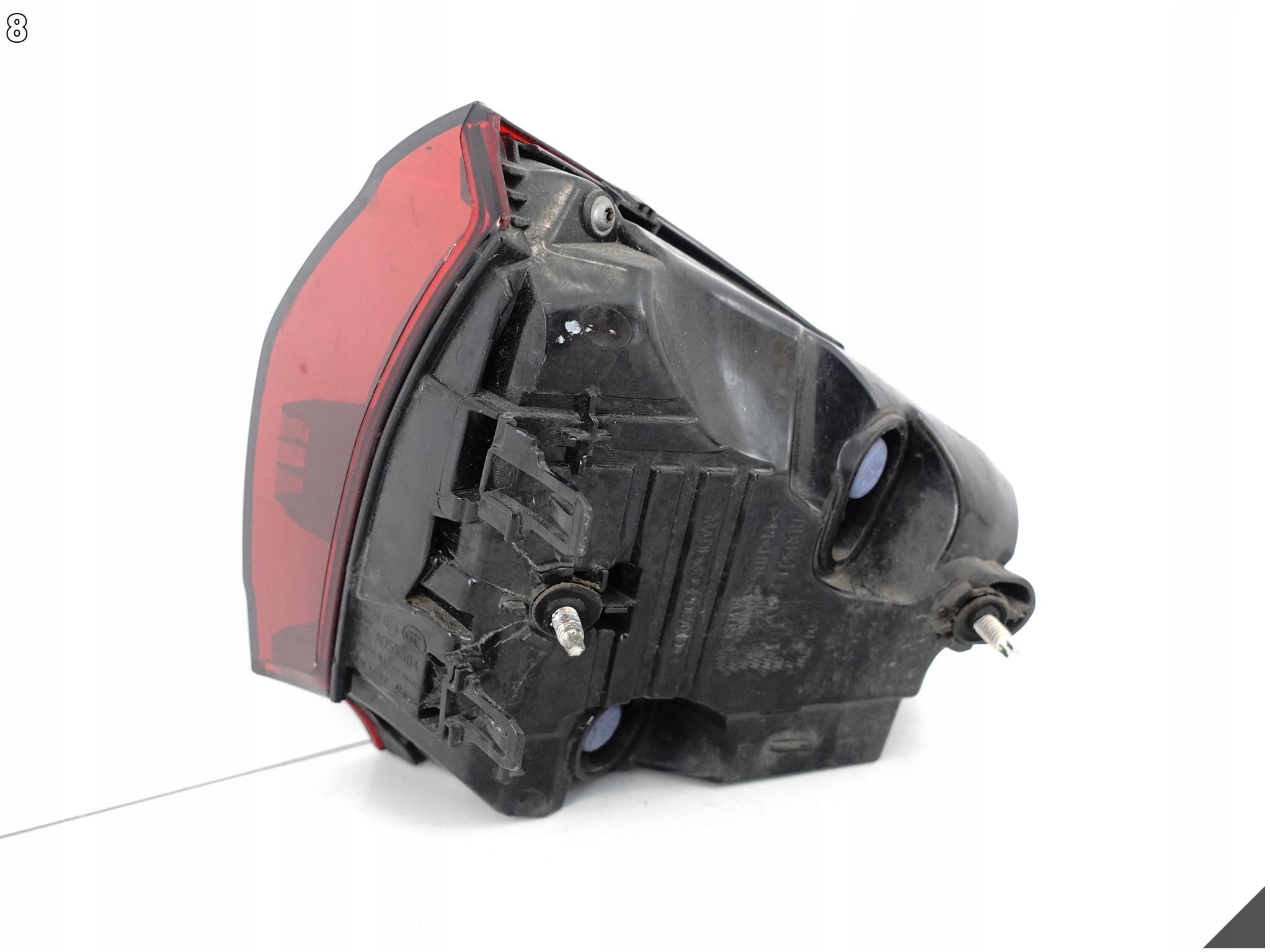 PORSCHE CAYENNE 7P5 LIFT 14-18 GTS / TURBO LAMPA LED BAGAŻNIK PRAWA TYŁ EU PORSCHE CAYENNE 7P5 LIFT 14-18 GTS / TURBO LAMPA LED BAGAŻNIK PRAWA TYŁ EU - obrazek 9