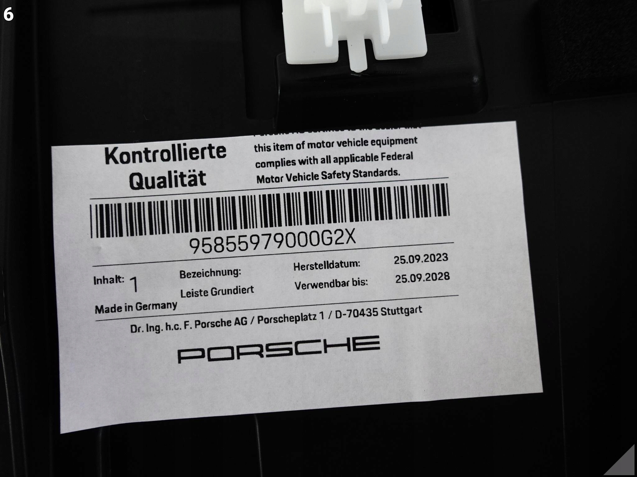 PORSCHE CAYENNE 7P5 958 11-17 DOLNA LISTWA OSŁONA DRZWI PRAWA TYŁ G2X ORG PORSCHE CAYENNE 7P5 958 11-17 DOLNA LISTWA OSŁONA DRZWI PRAWA TYŁ G2X ORG - obrazek 7