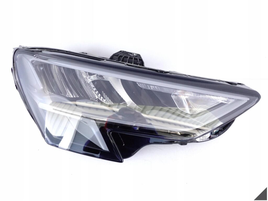AUDI A3 S3 8Y0 20-23 LAMPA ZWYKŁA / BASIS FULL LED PRAWA PRZÓD EUROPA ŁADNA AUDI A3 S3 8Y0 20-23 LAMPA ZWYKŁA / BASIS FULL LED PRAWA PRZÓD EUROPA ŁADNA