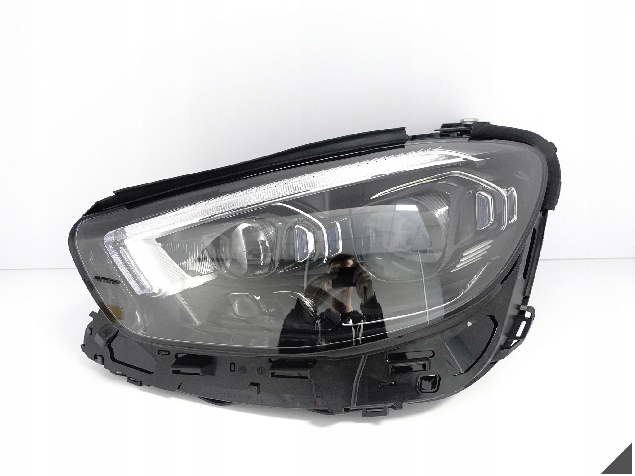 MERCEDES E-KLASA W213 S213 LIFT 20- LAMPA FULL LED MULTIBEAM NOWA HELLA EU MERCEDES E-KLASA W213 S213 LIFT 20- LAMPA FULL LED MULTIBEAM NOWA HELLA EU