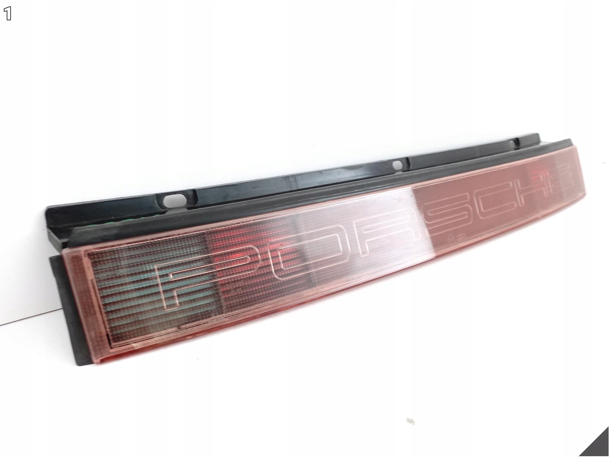 PORSCHE 911 964 1989-1994 ŚWIATŁO BLENDA LAMPA ŚRODKOWA TYŁ EUROPA PORSCHE 911 964 1989-1994 ŚWIATŁO BLENDA LAMPA ŚRODKOWA TYŁ EUROPA - obrazek 2