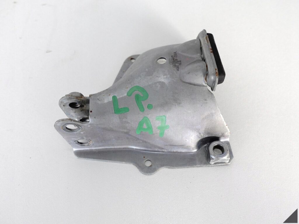 AUDI A6 4G0 A7 4G8 A8 4H0 OSŁONA PODUSZKI SILNIKA LEWA 3.0TDI 4G0399059A