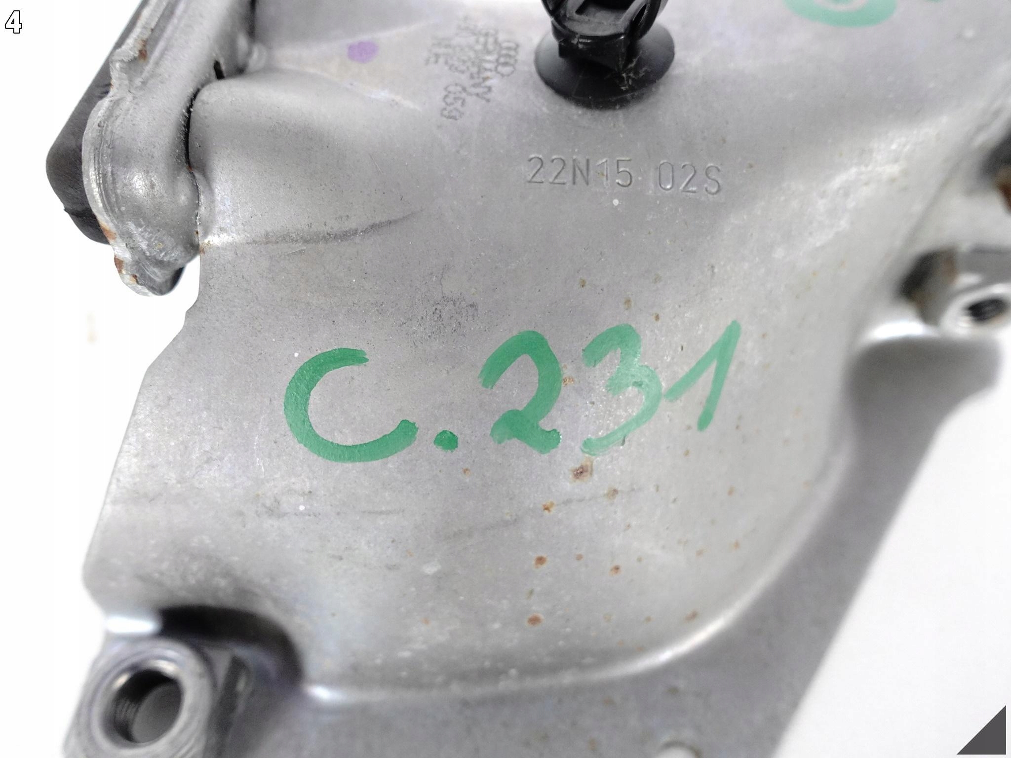 AUDI A6 4G0 C7 LIFT 10-18 OSŁONA PODUSZKI SILNIKA LEWA 2.0TDI 4G0399059 AUDI A6 4G0 C7 LIFT 10-18 OSŁONA PODUSZKI SILNIKA LEWA 2.0TDI 4G0399059 - obrazek 5