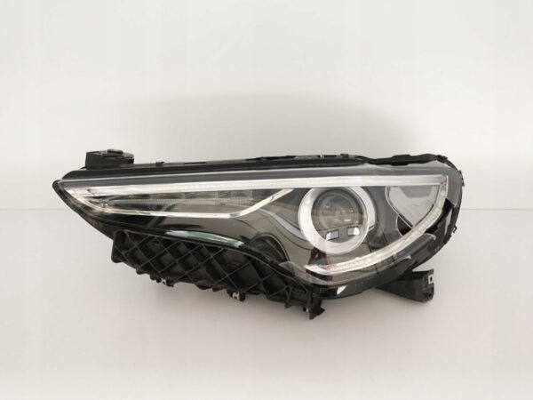ALFA ROMEO STELVIO 16- XENON+LED LEWA LAMPA EU