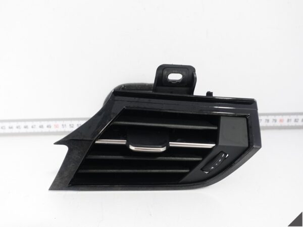 AUDI Q3 SQ3 RSQ3 II F3 83F 83A 83B KONSOLA KOKPIT KRATKA NAWIEWU LEWA 6PS AUDI Q3 SQ3 RSQ3 II F3 83F 83A 83B KONSOLA KOKPIT KRATKA NAWIEWU LEWA 6PS