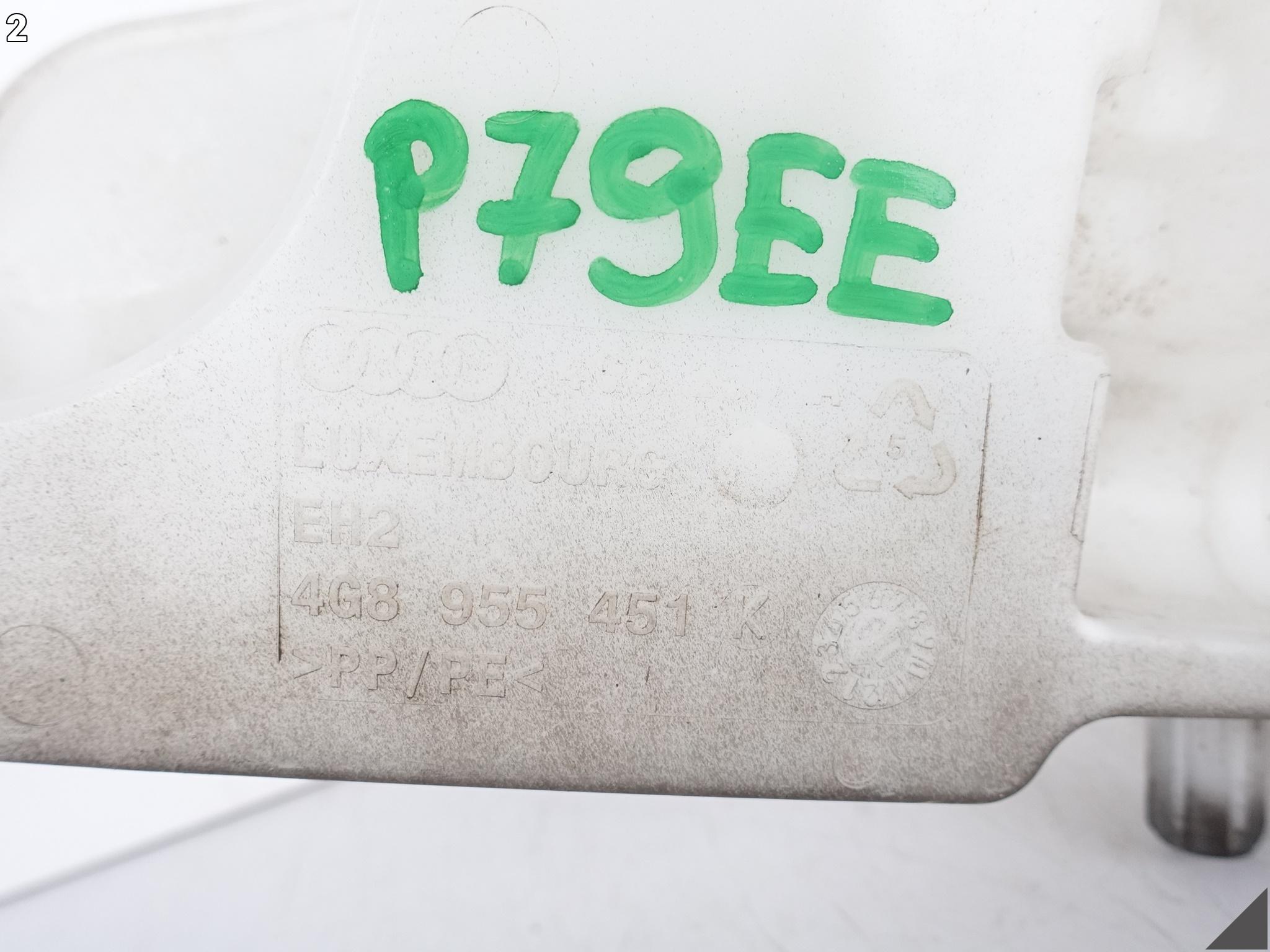 AUDI A7 S7 4G8 A6 S6 4G0 C7 LIFT 10-18 ZBIORNICZEK SPRYSKIWACZY 4G8955451K AUDI A7 S7 4G8 A6 S6 4G0 C7 LIFT 10-18 ZBIORNICZEK SPRYSKIWACZY 4G8955451K - obrazek 3