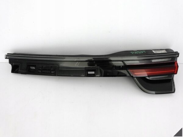 PORSCHE PANAMERA II 973 971 TURBO / GTS 16- LAMPA LED PRAWA TYŁ EU CZARNA PORSCHE PANAMERA II 973 971 TURBO / GTS 16- LAMPA LED PRAWA TYŁ EU CZARNA