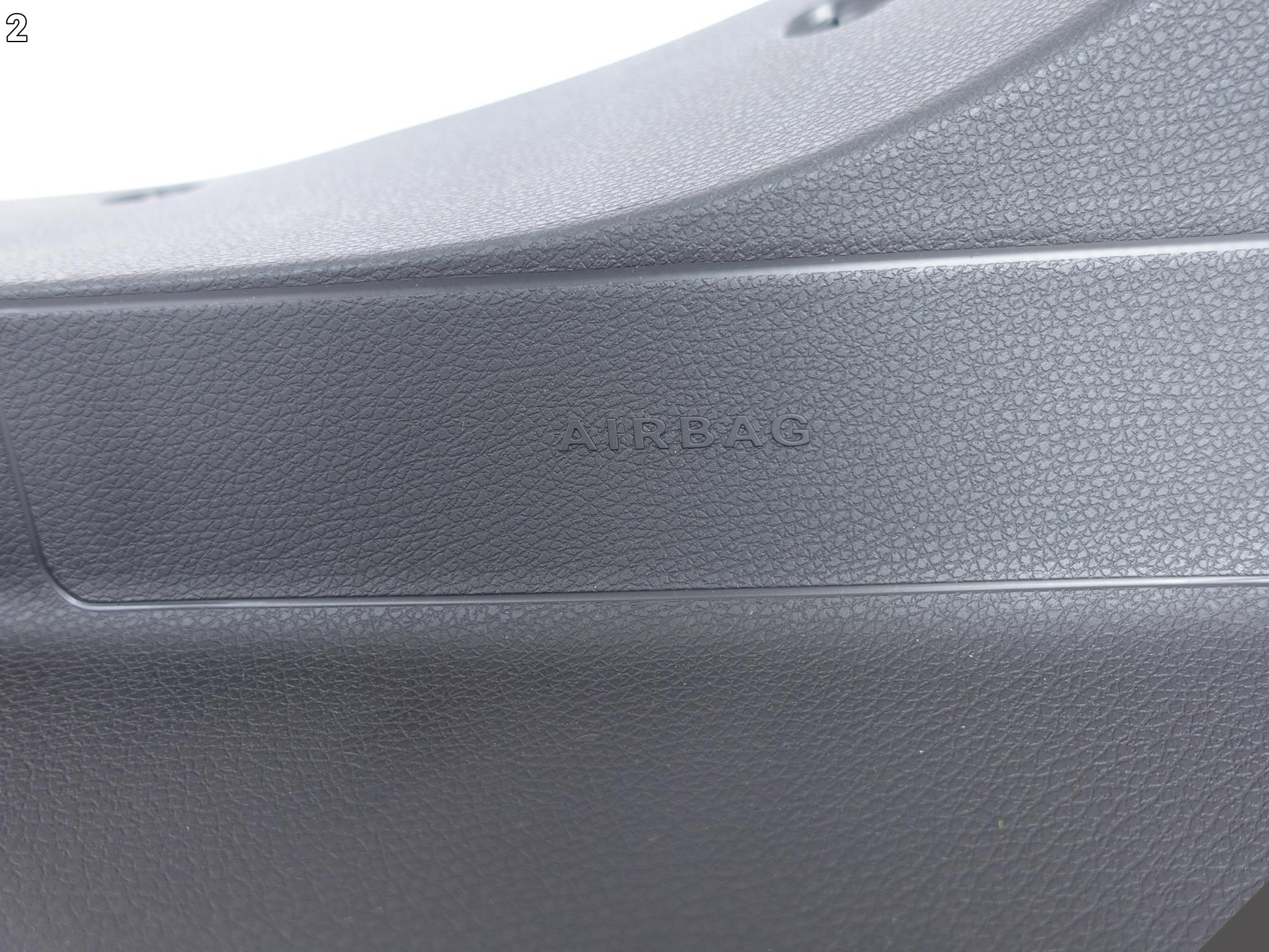 MERCEDES GLC X253 OSŁONA KANAPY PRAWA TYŁ MERCEDES GLC X253 OSŁONA KANAPY PRAWA TYŁ - obrazek 3