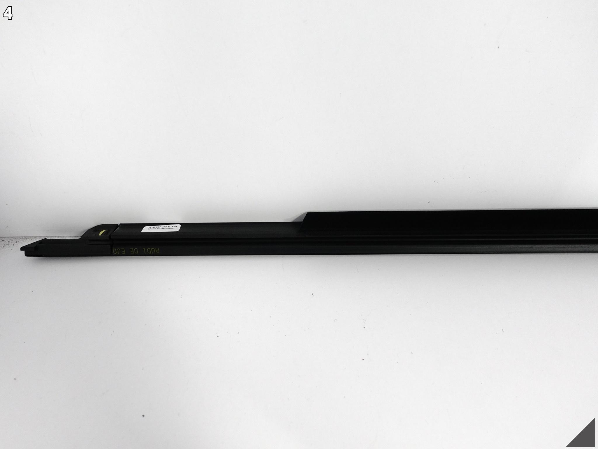 AUDI A3 S3 RS3 8Y0 20- LISTWA ZGARNIAJĄCA SZYBY PRAWA PRZÓD 8Y0837476E T94 AUDI A3 S3 RS3 8Y0 20- LISTWA ZGARNIAJĄCA SZYBY PRAWA PRZÓD 8Y0837476E T94 - obrazek 5