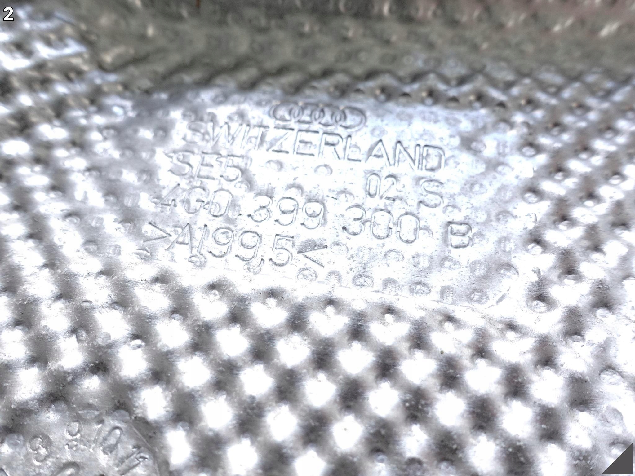 AUDI A6 S6 4G0 A7 4G8 C7 LIFT 10-18 OSŁONA TERMICZNA SKRZYNI BIEGÓW PRAWA AUDI A6 S6 4G0 A7 4G8 C7 LIFT 10-18 OSŁONA TERMICZNA SKRZYNI BIEGÓW PRAWA - obrazek 3
