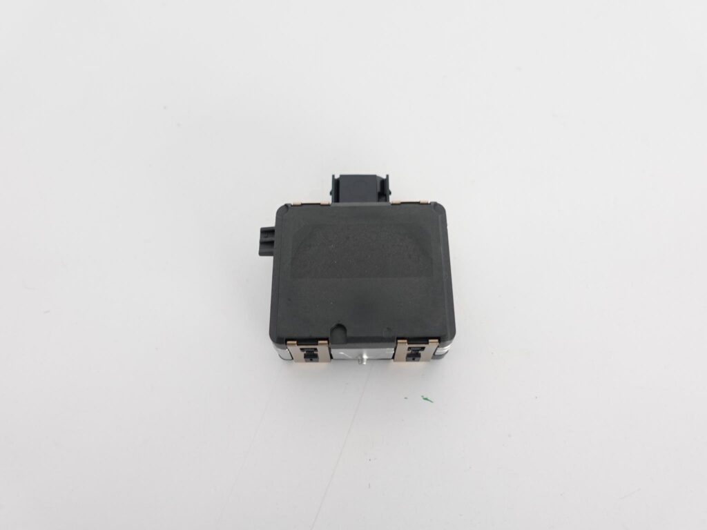 AUDI Q3 VW SKODA SEAT RADAR DISTRONIC SENSOR ACC