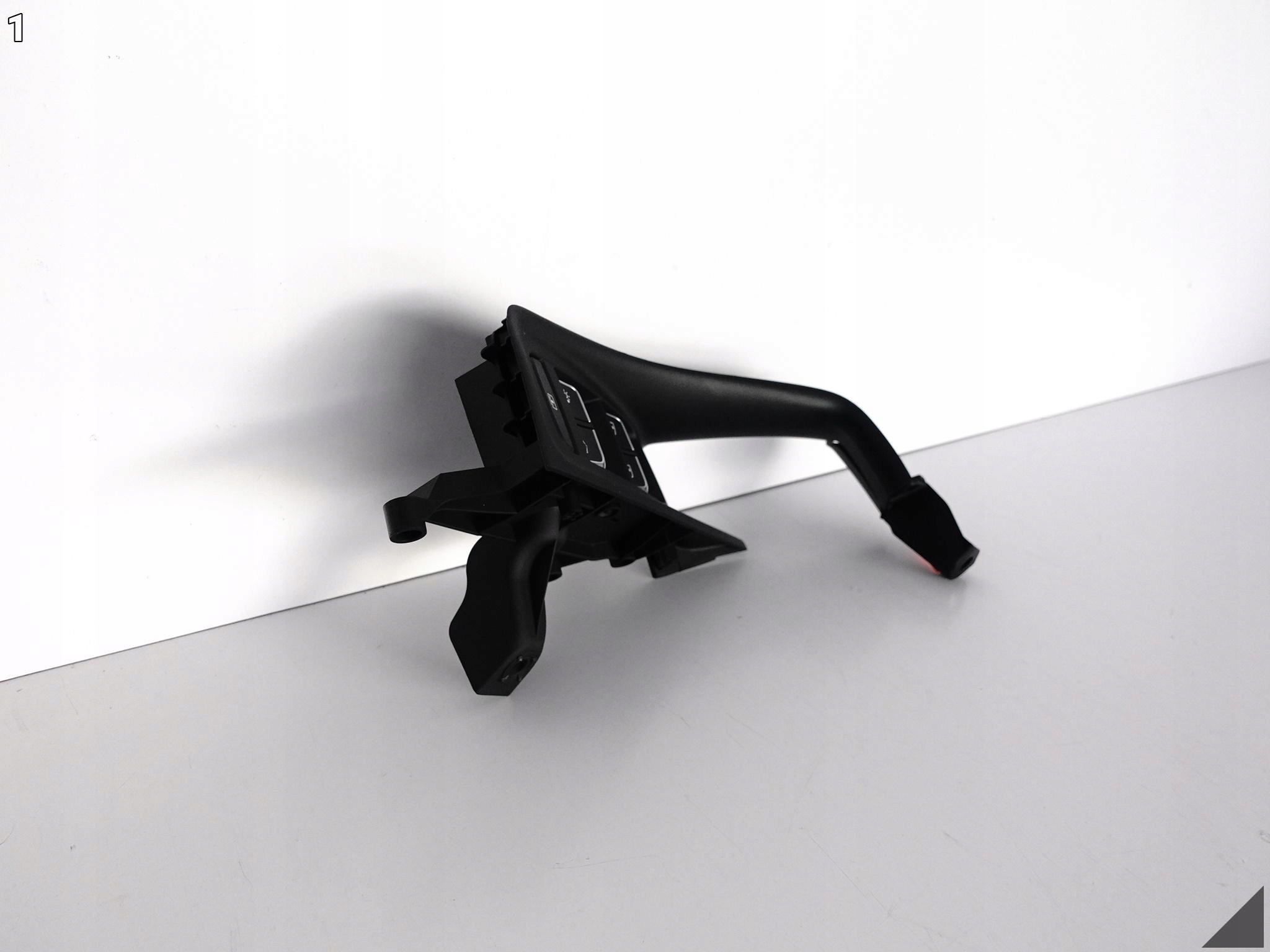 AUDI A8 S8 4H0 4H4 D4 LIFT 13-17 UCHWYT DRZWI PRAWYCH TYŁ LONG PRZEŁĄCZNIKI AUDI A8 S8 4H0 4H4 D4 LIFT 13-17 UCHWYT DRZWI PRAWYCH TYŁ LONG PRZEŁĄCZNIKI - obrazek 2