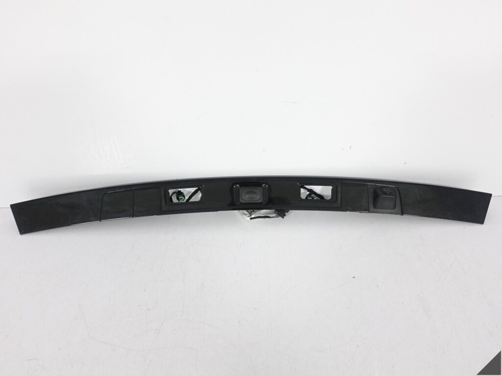 LAND ROVER DISCOVERY SPORT L550 19- BLENDA LISTWA KLAPY + KLAMKA + KAMERA LAND ROVER DISCOVERY SPORT L550 19- BLENDA LISTWA KLAPY + KLAMKA + KAMERA