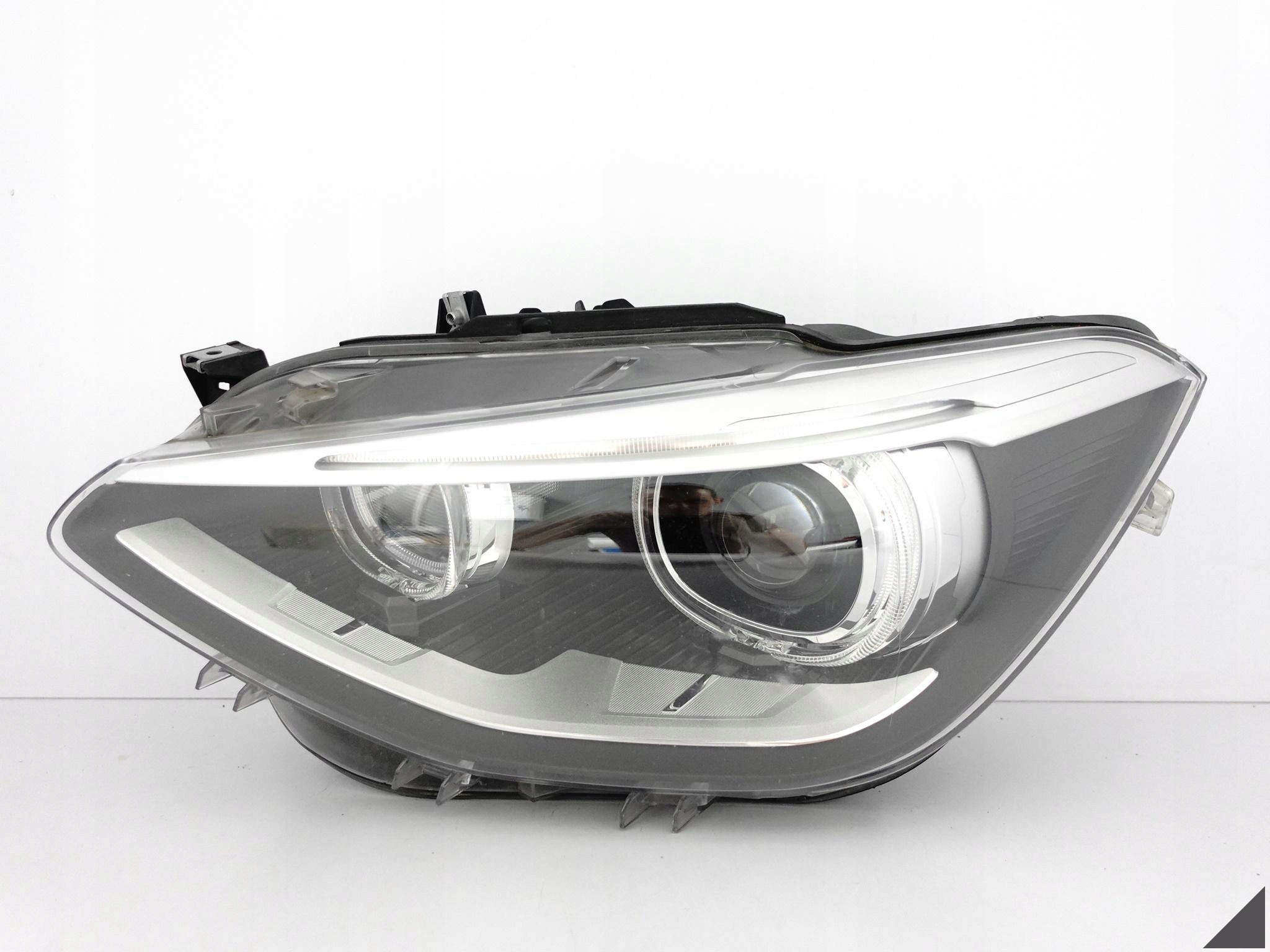 BMW 1 F20 F21 11-14 VFL LAMPA XENON + LED SKRĘTNA DYNAMIC AHL LEWA EUROPA BMW 1 F20 F21 11-14 VFL LAMPA XENON + LED SKRĘTNA DYNAMIC AHL LEWA EUROPA